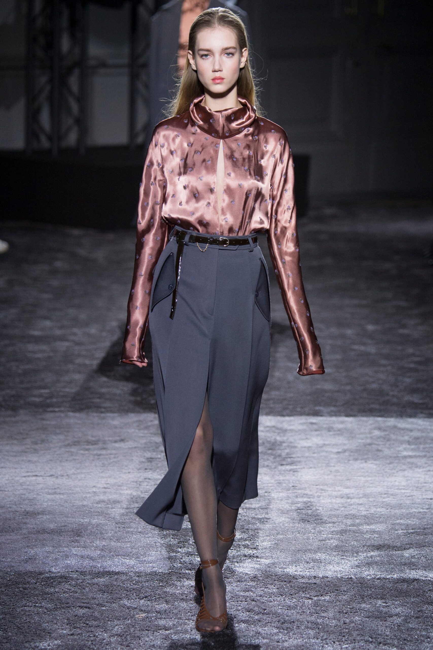Nina Ricci F/W 16 Look 29
