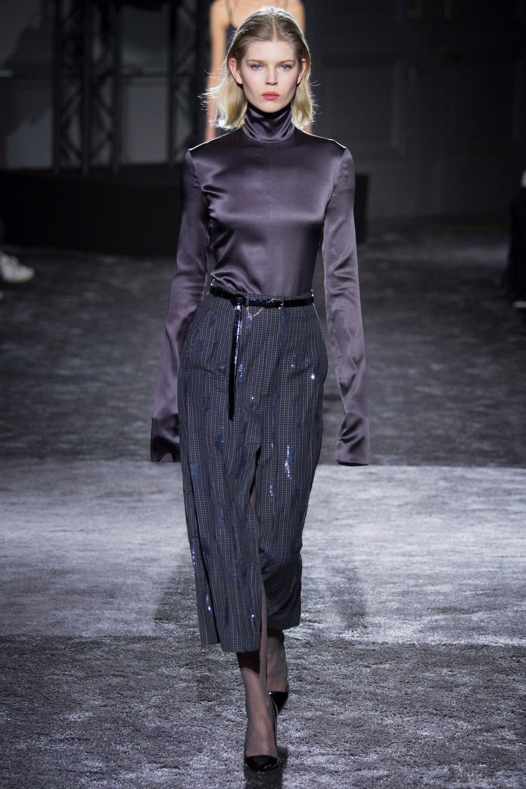 Nina Ricci F/W 16 Look 31