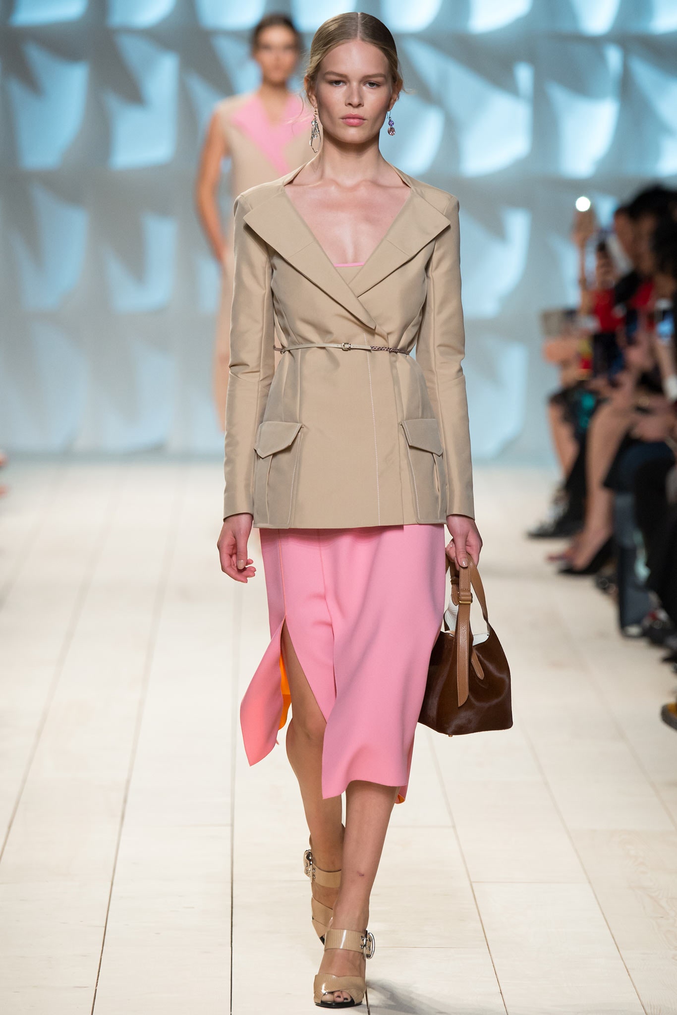 Nina Ricci S/S 15 Look 1