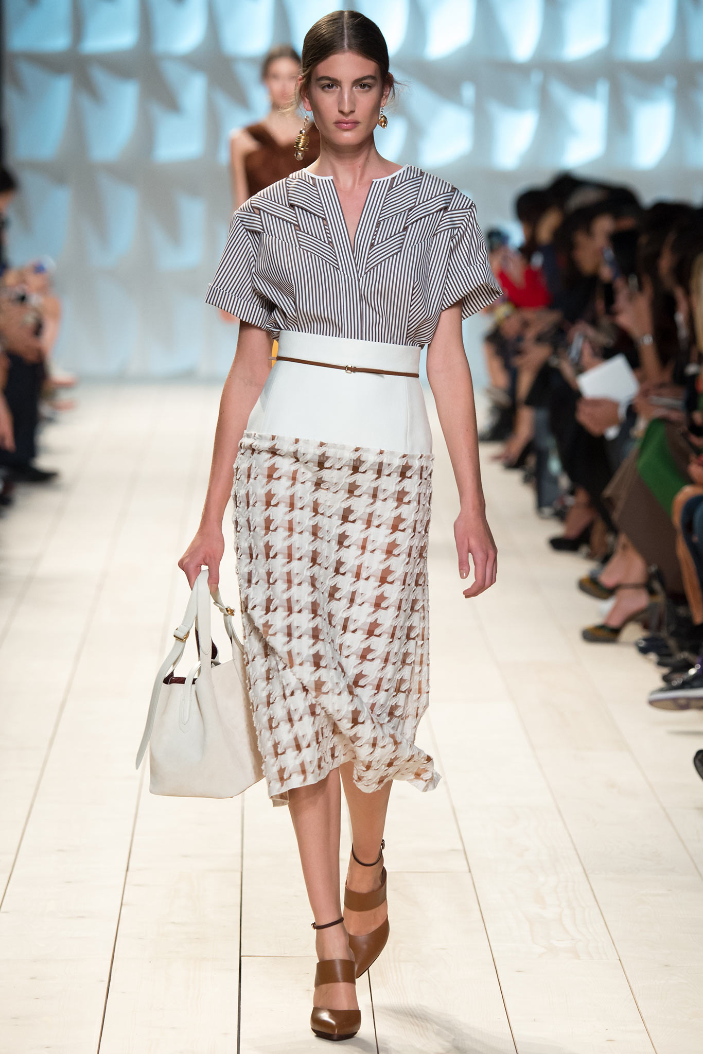 Nina Ricci S/S 15 Look 18