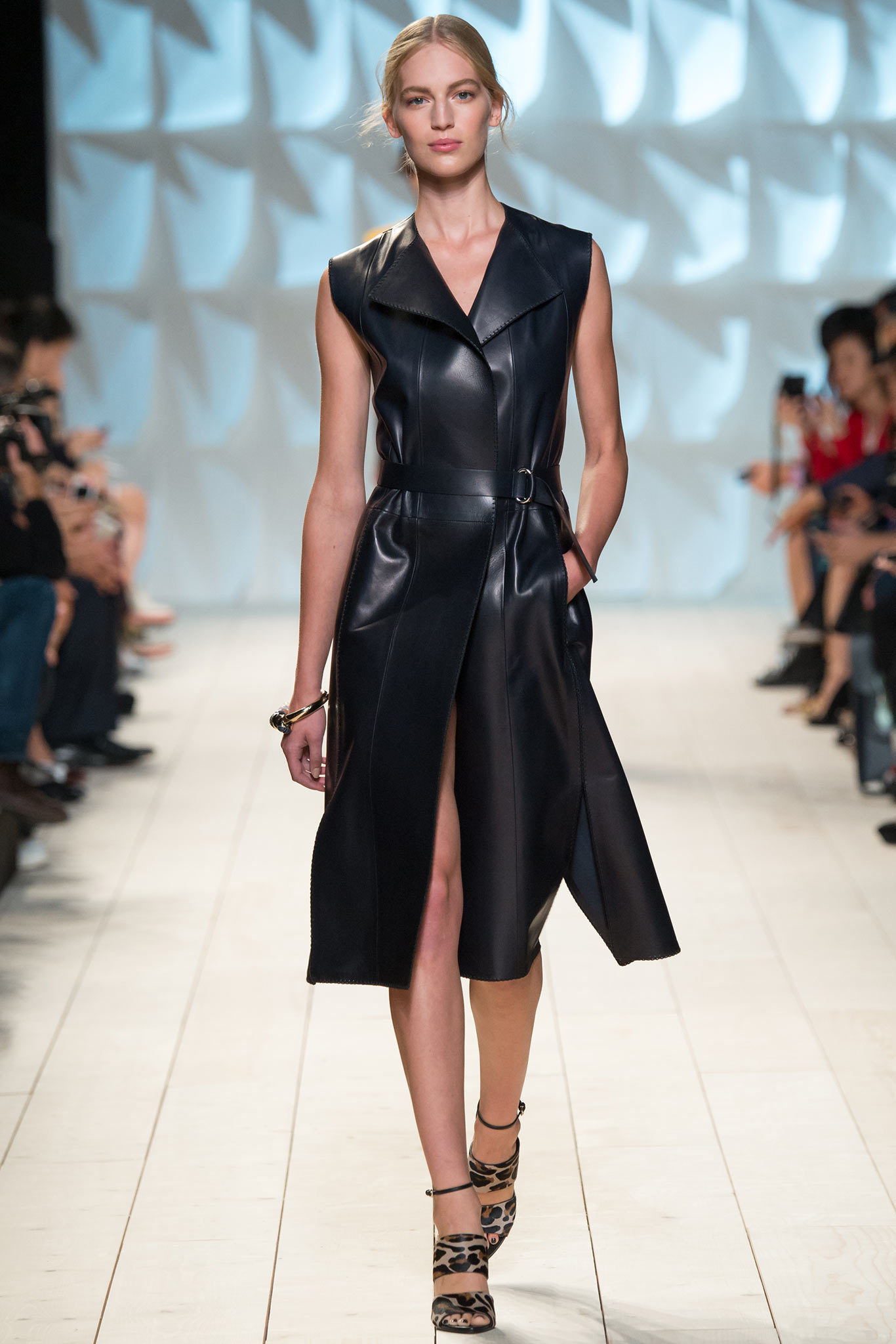 Nina Ricci S/S 15 Look 27