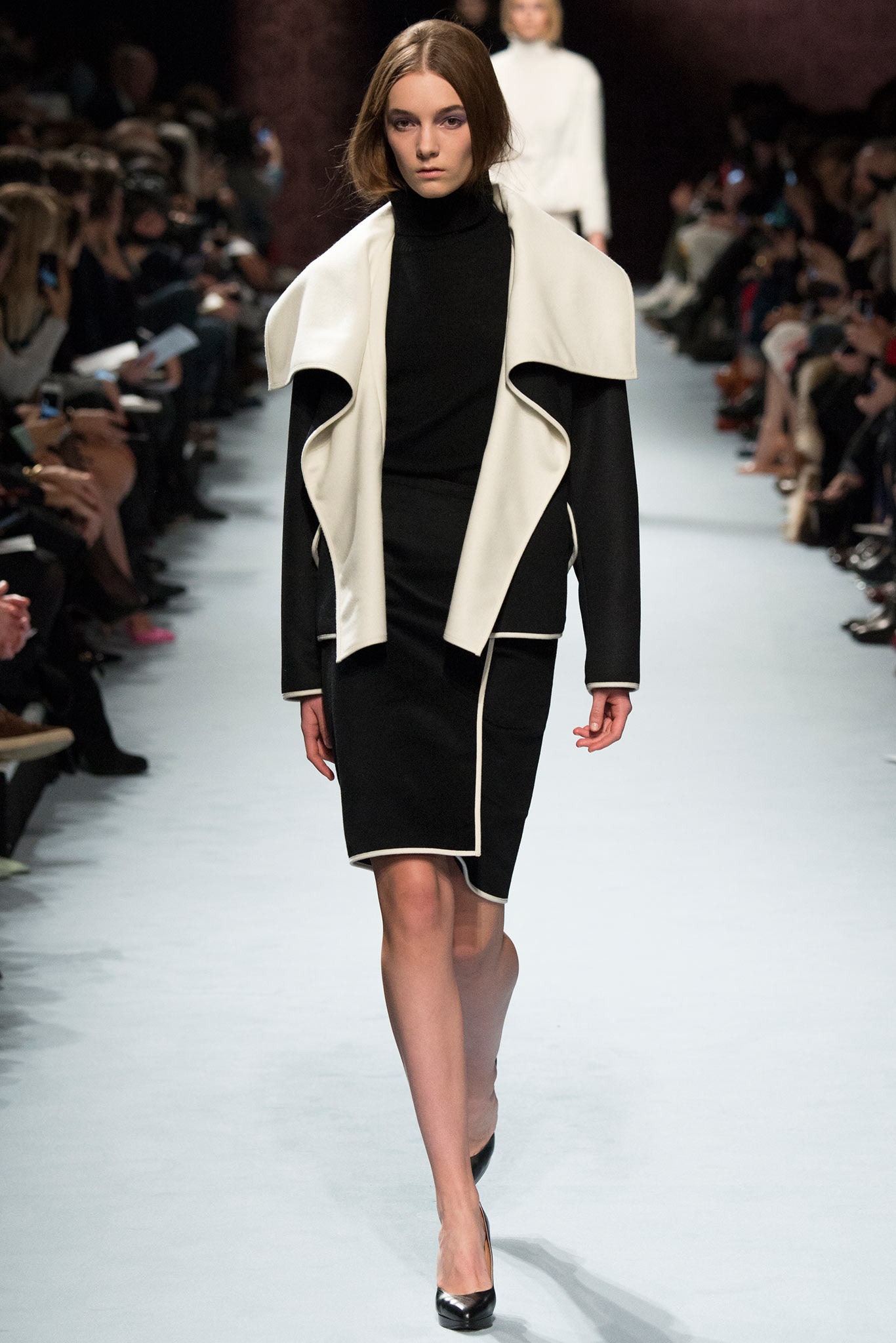 Nina Ricci F/W 14 Look 19