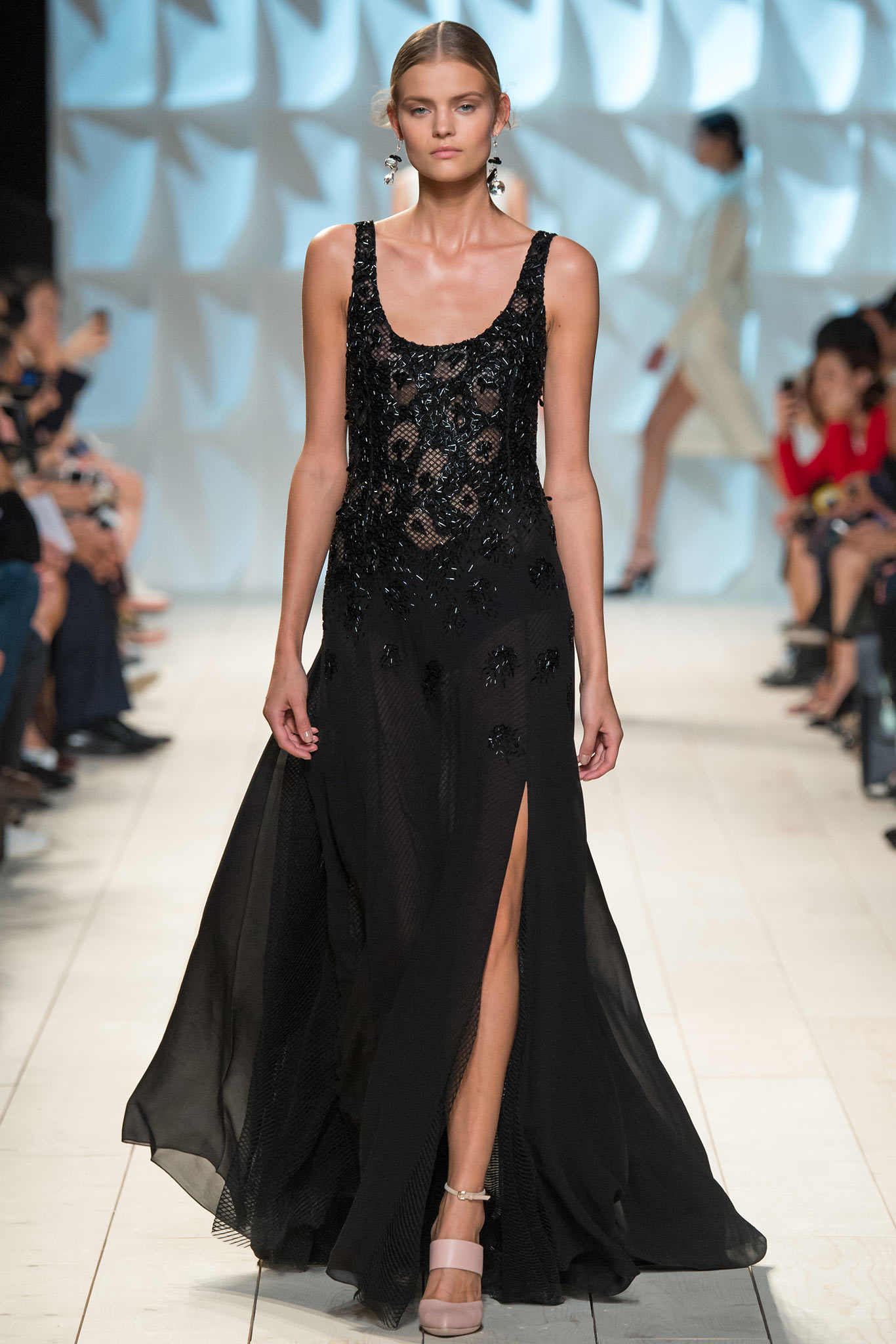 Nina Ricci S/S 15 Look 52
