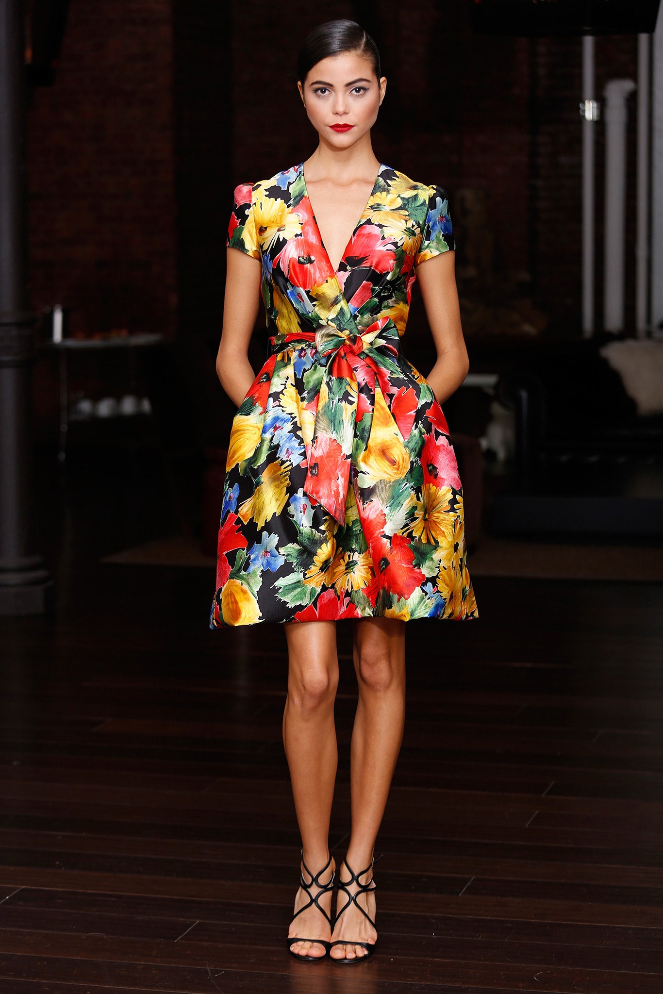 Naeem Khan Resort 14 Look 15