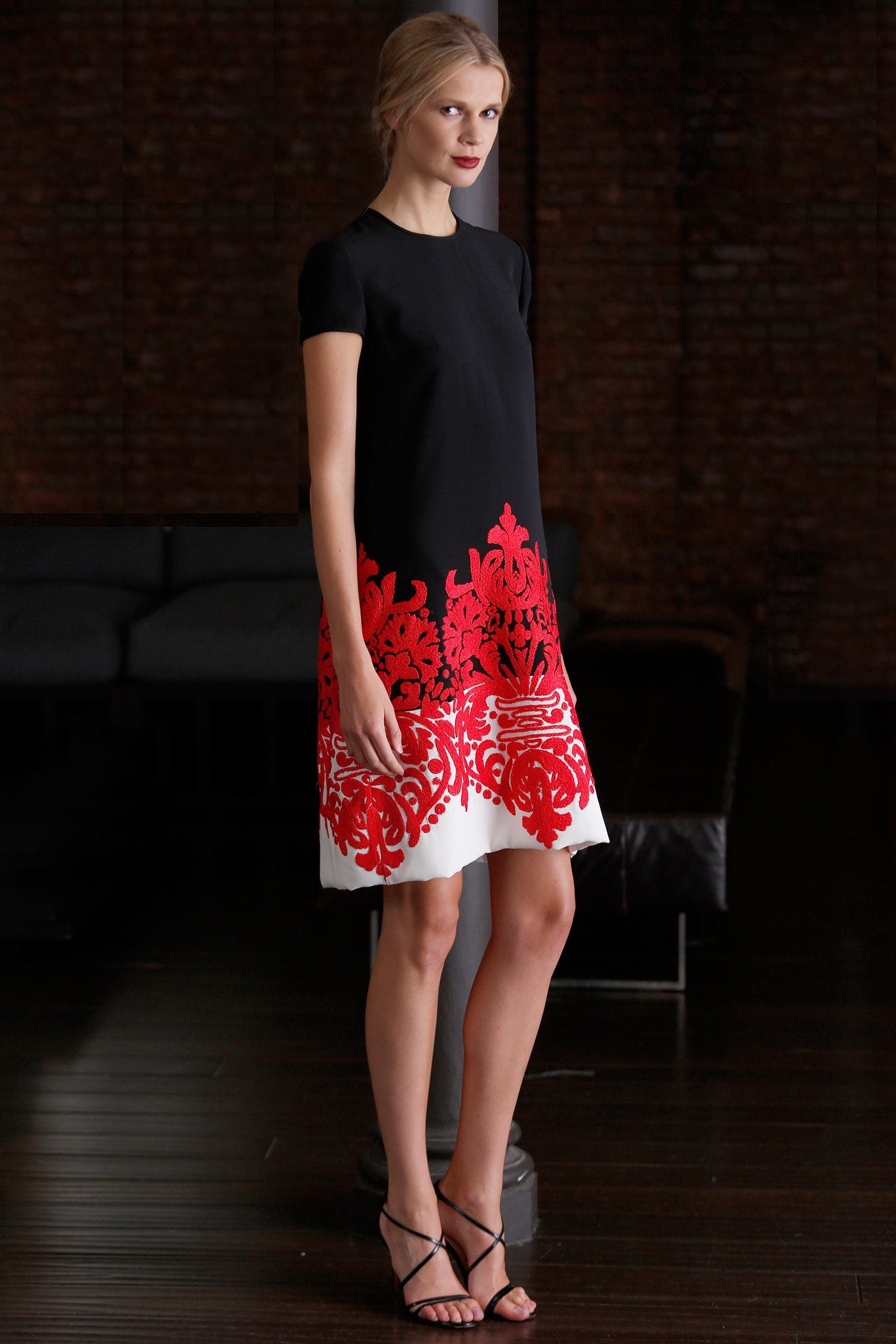 Naeem Khan Resort 15 Look 24
