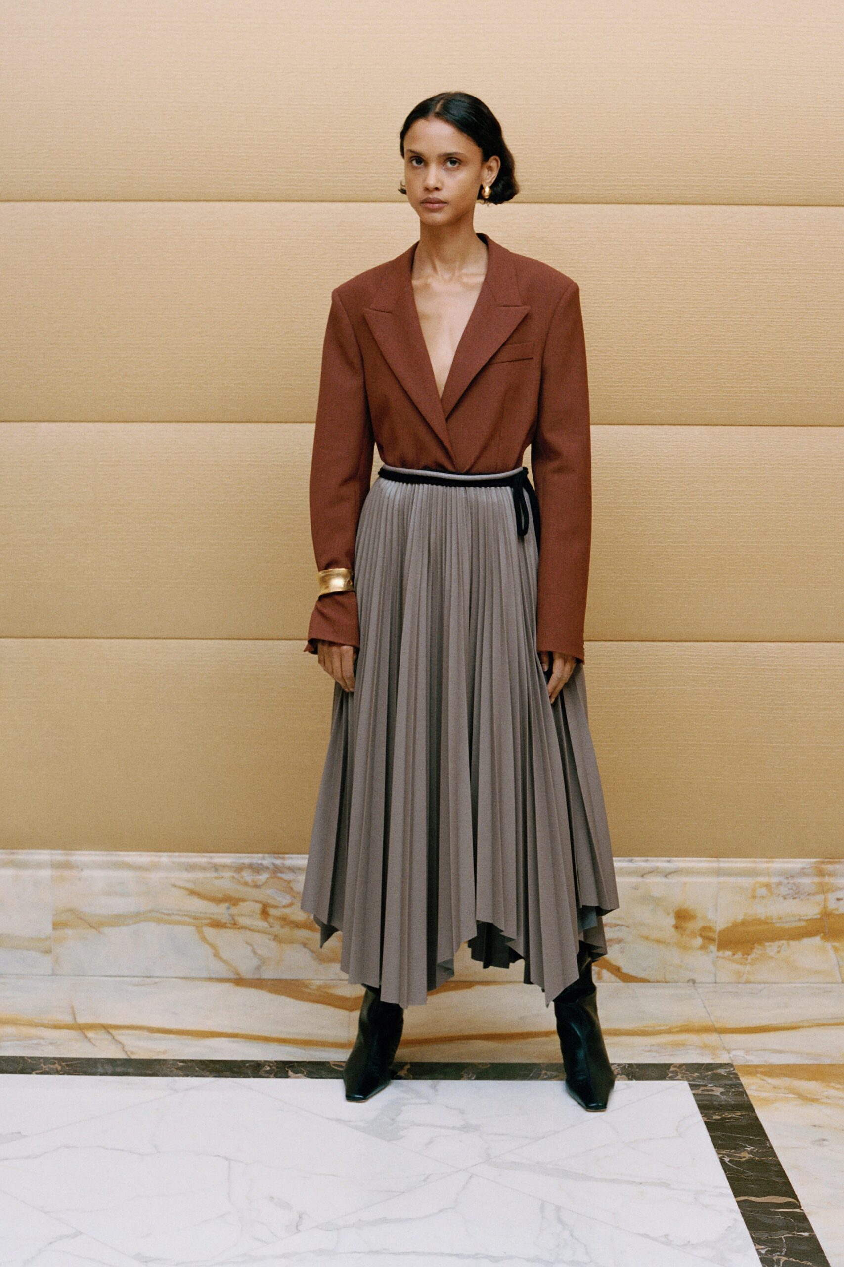 Nanushka F/W 20 Look 1