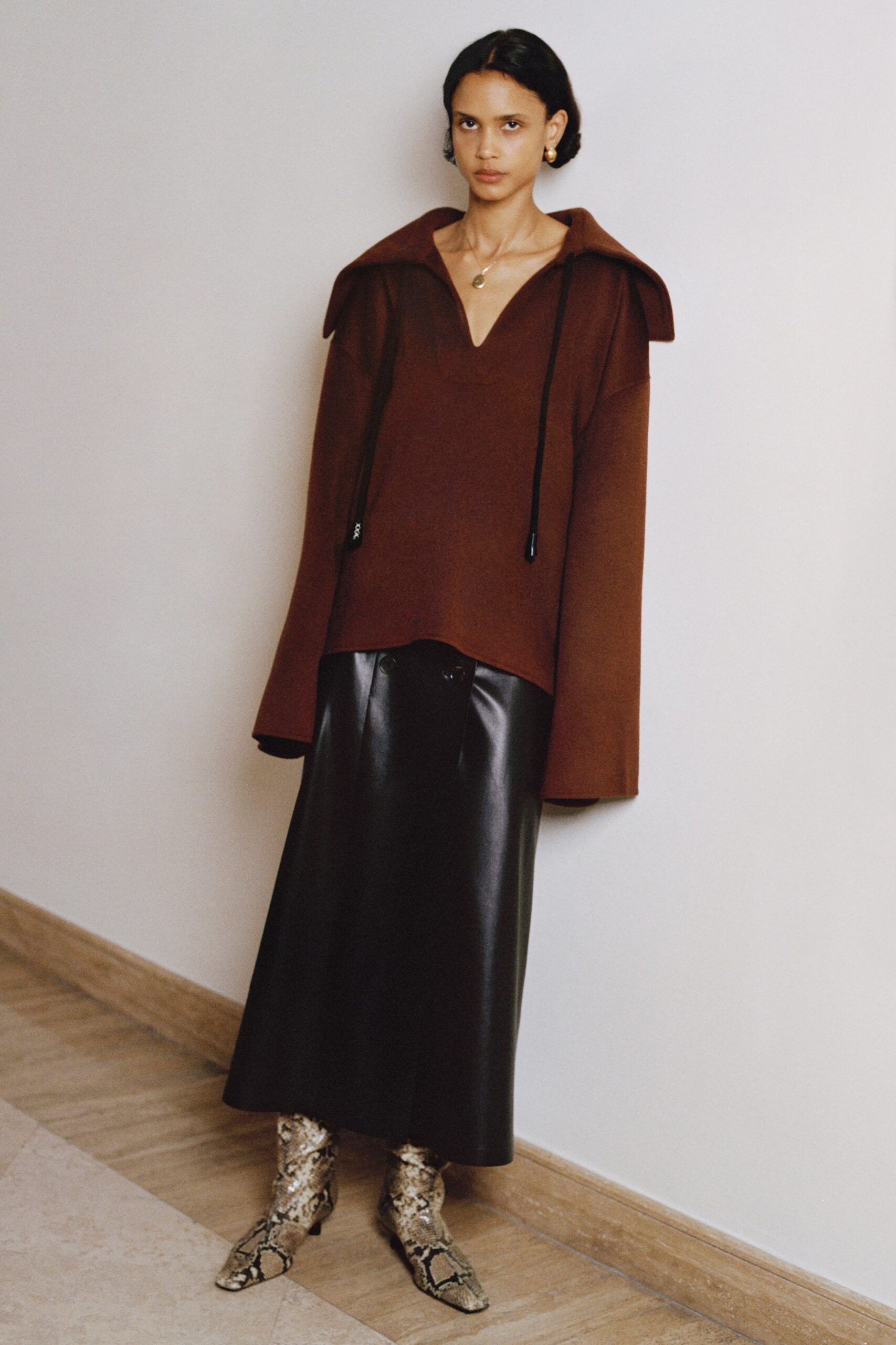 Nanushka F/W 20 Look 3