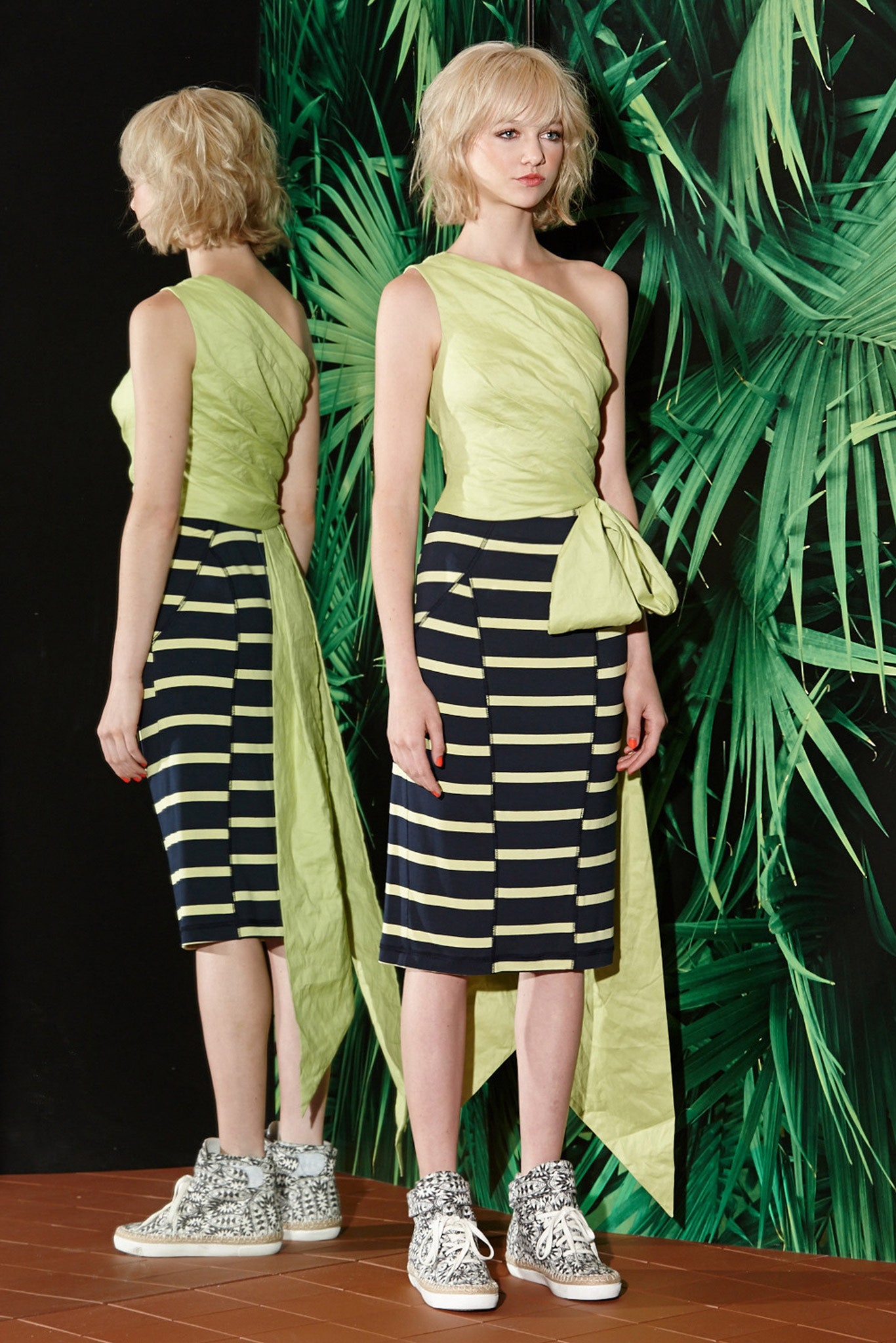 Nicole Miller Resort 15 Look 4