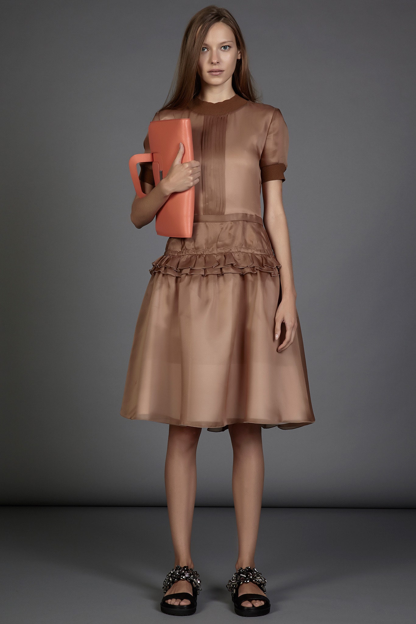 No. 21 Resort 15 Look 9