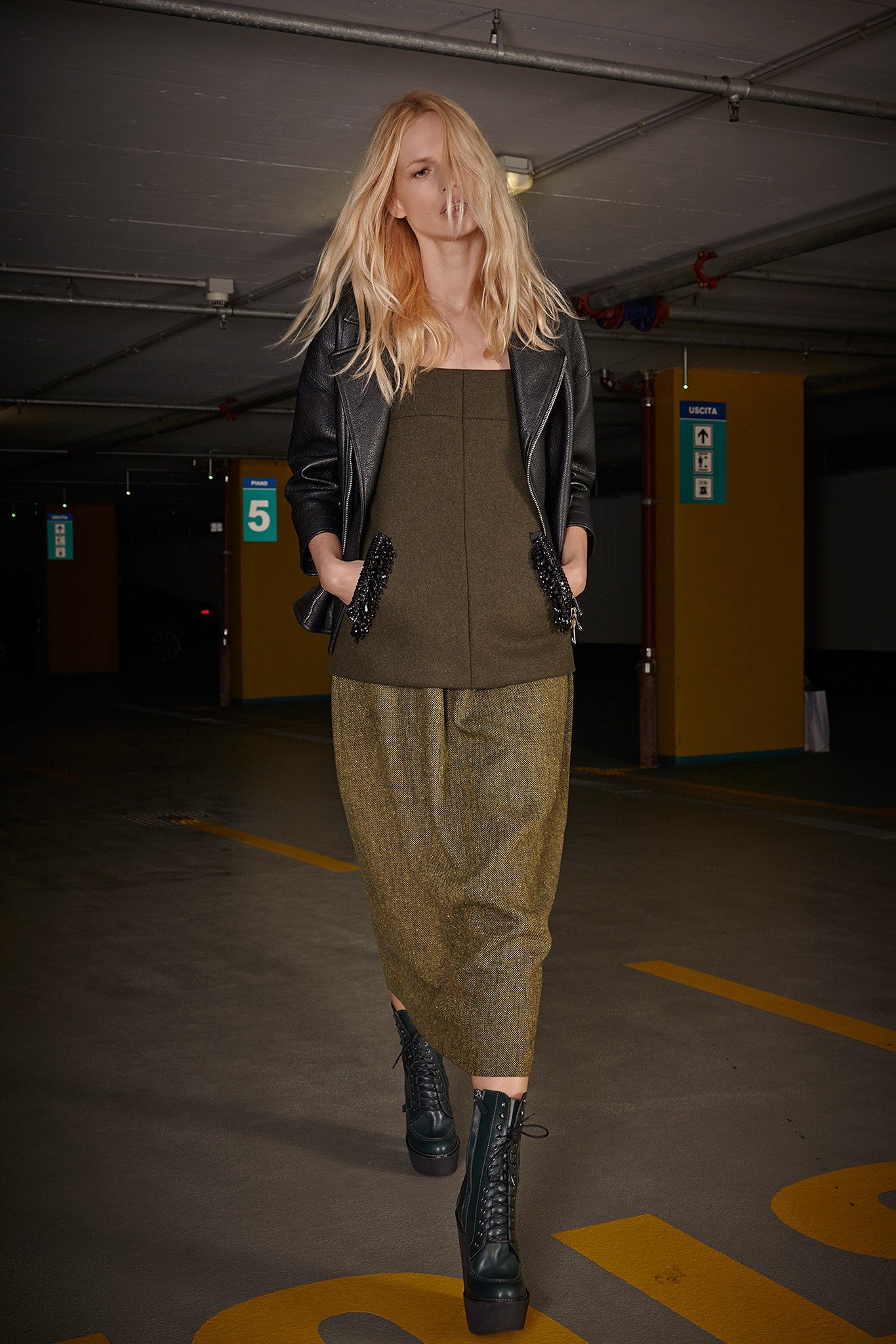 No. 21 F/W 14 Look 15