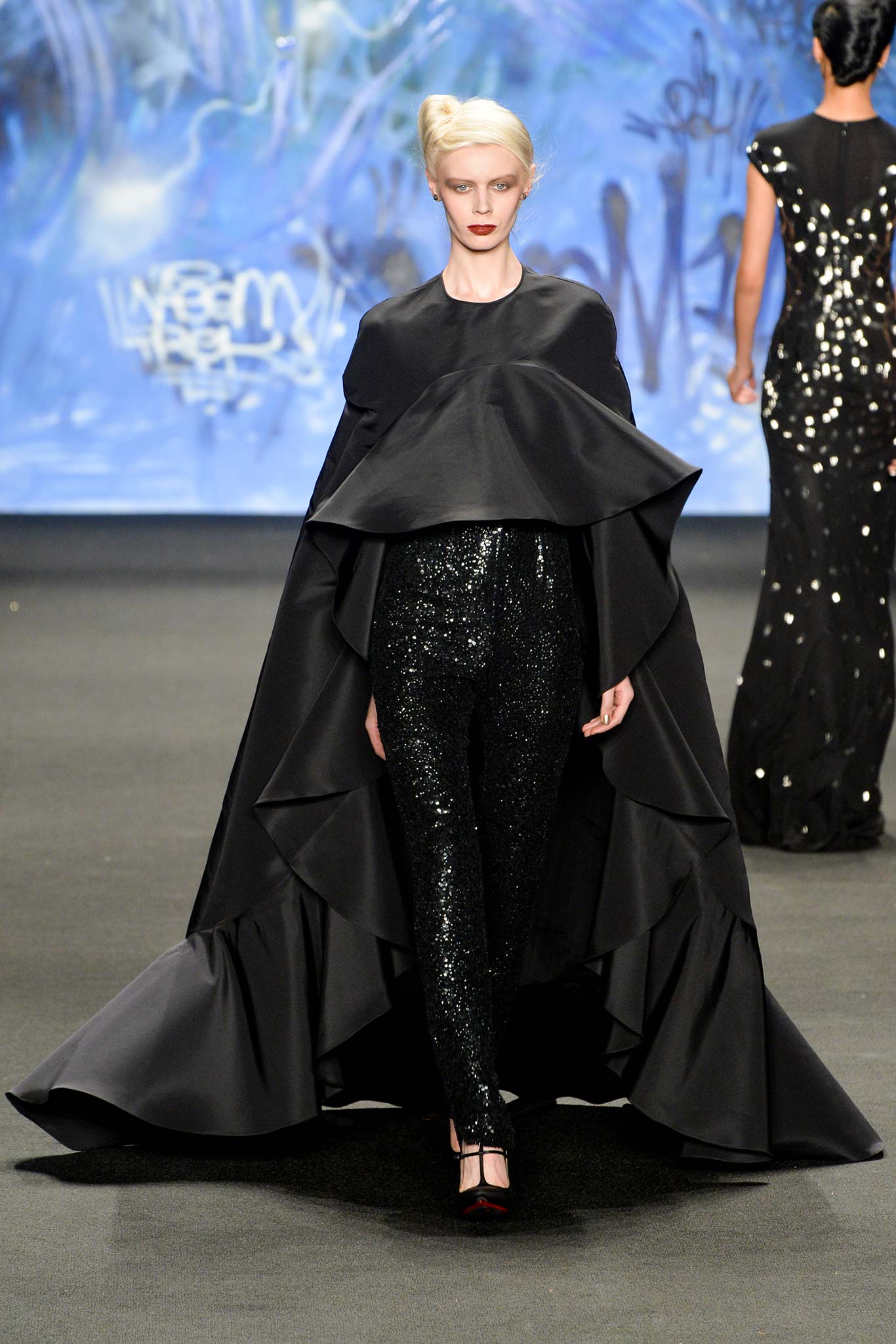 Naeem Khan F/W 15 Look 30