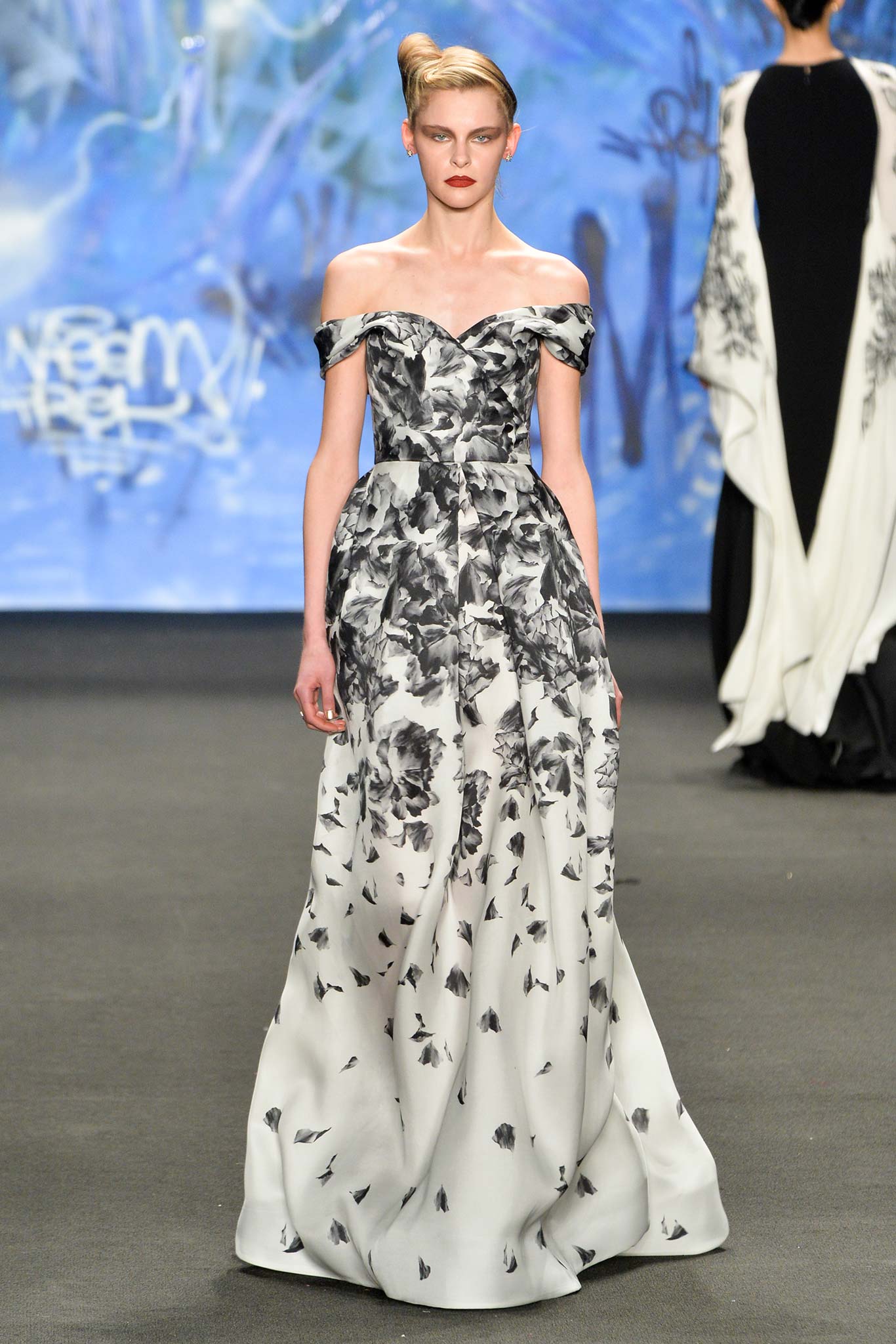 Naeem Khan F/W 15 Look 34