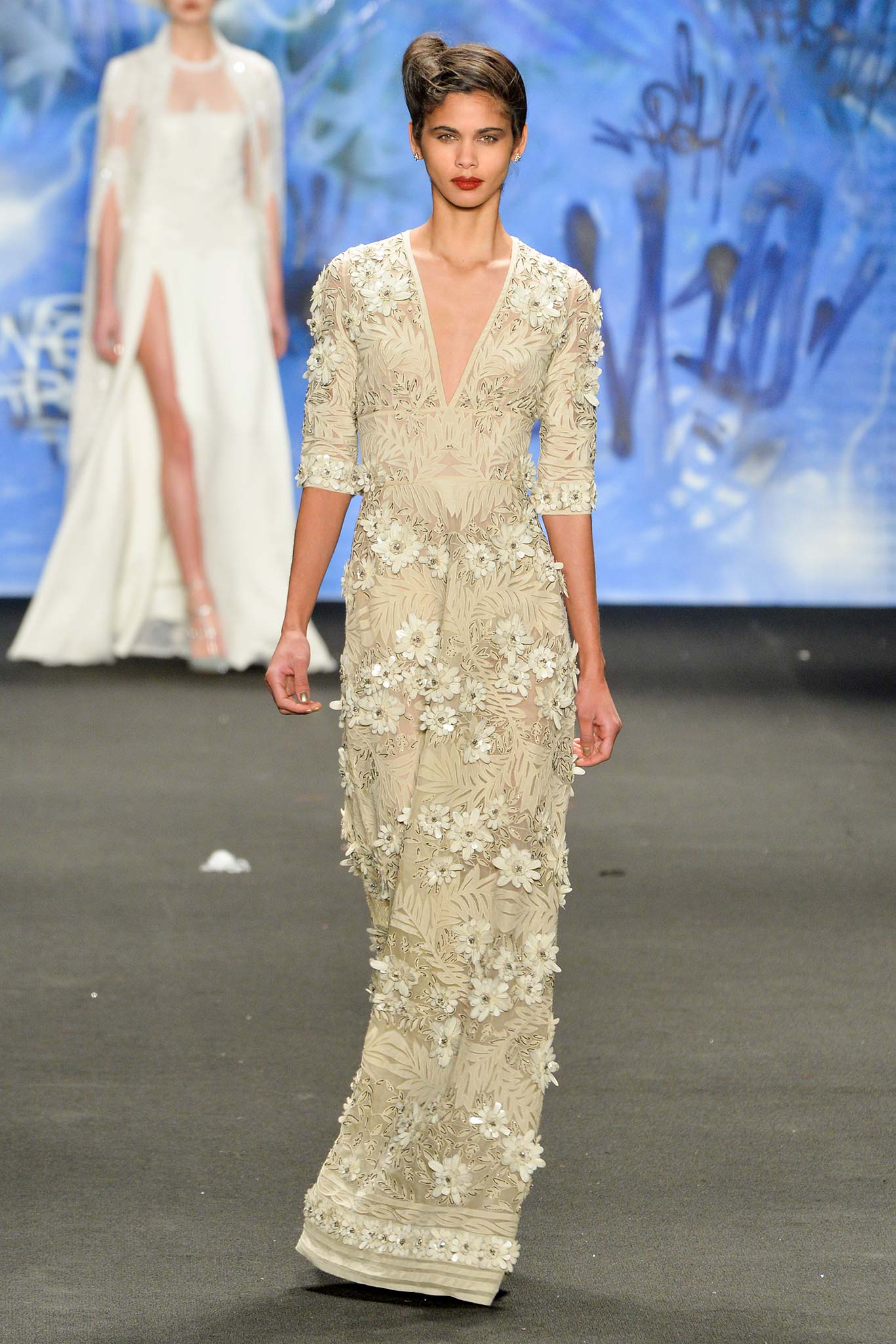 Naeem Khan F/W 15 Look 39