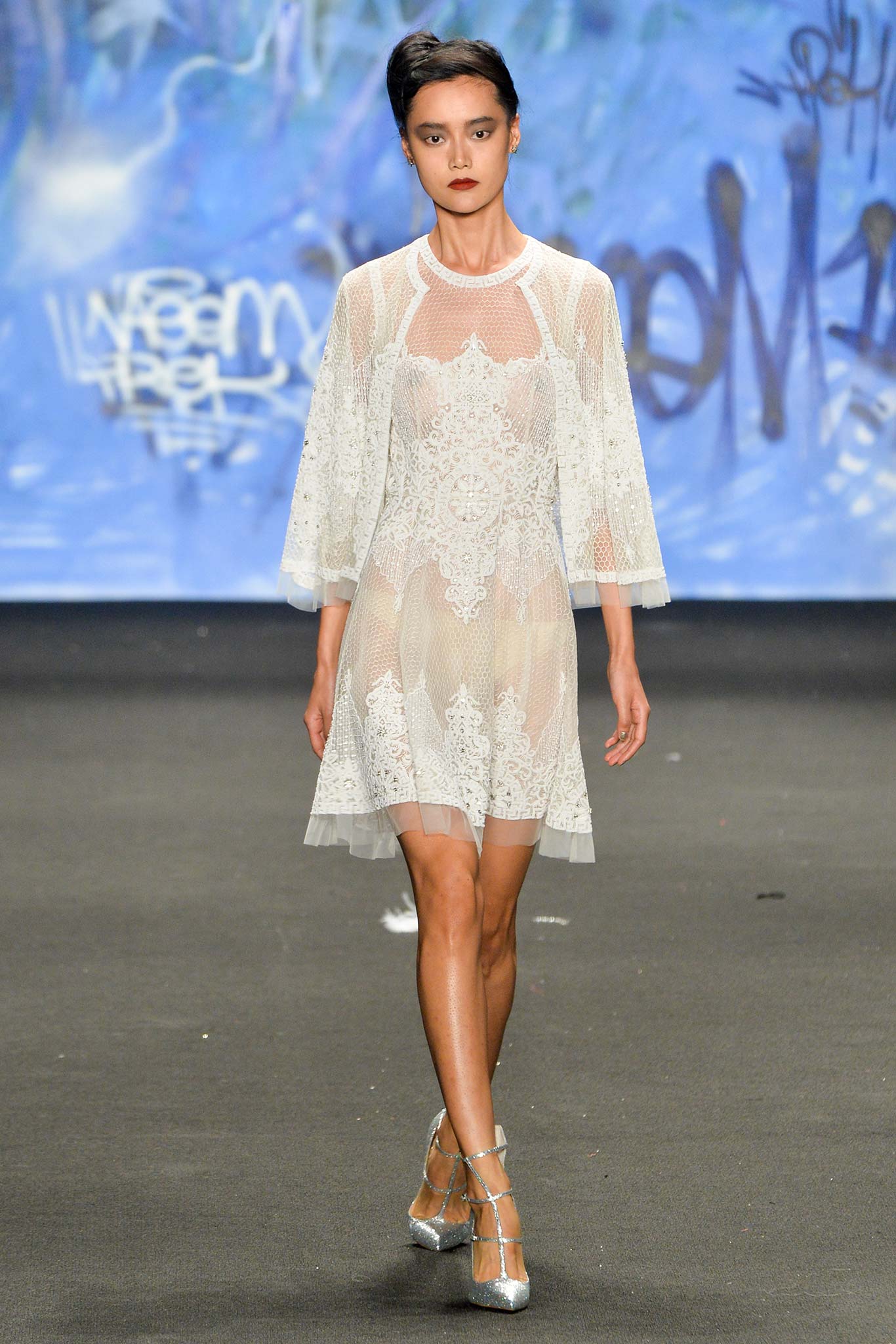 Naeem Khan F/W 15 Look 43