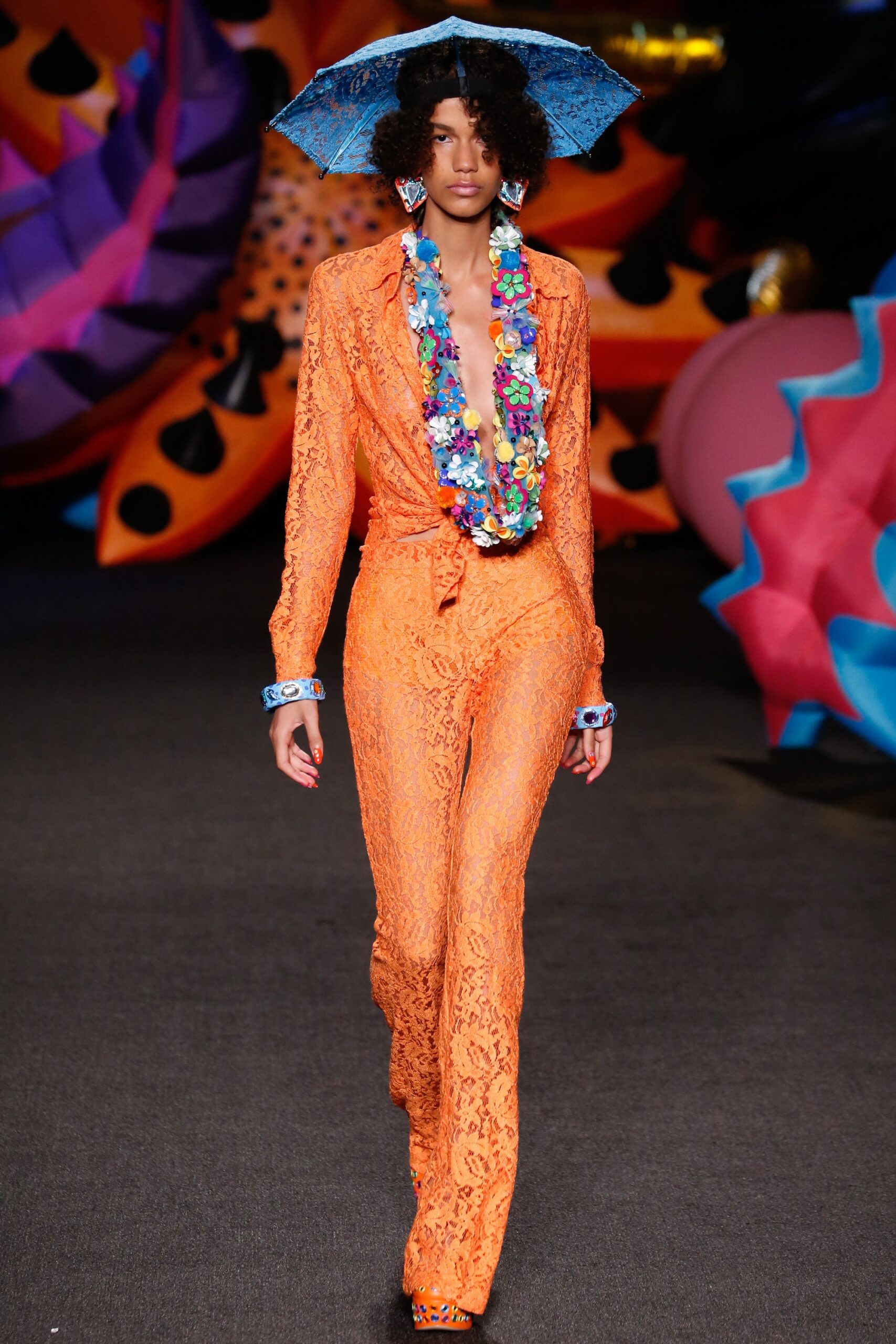 Moschino S/S 17 Menswear Look 60