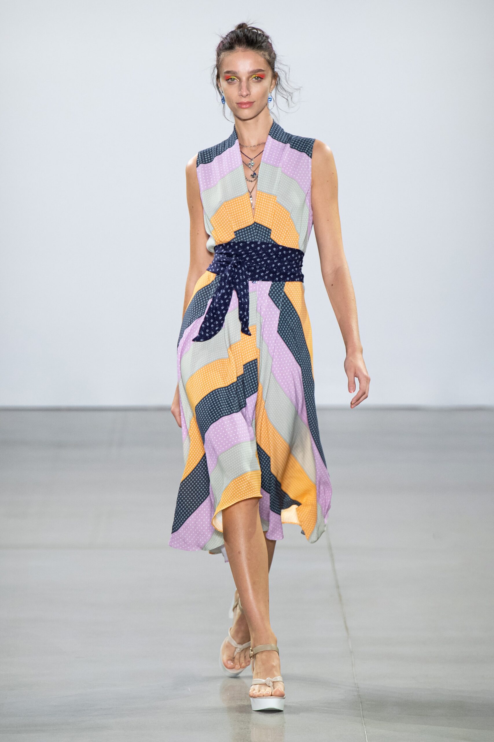 Nicole Miller S/S 20 Look 10