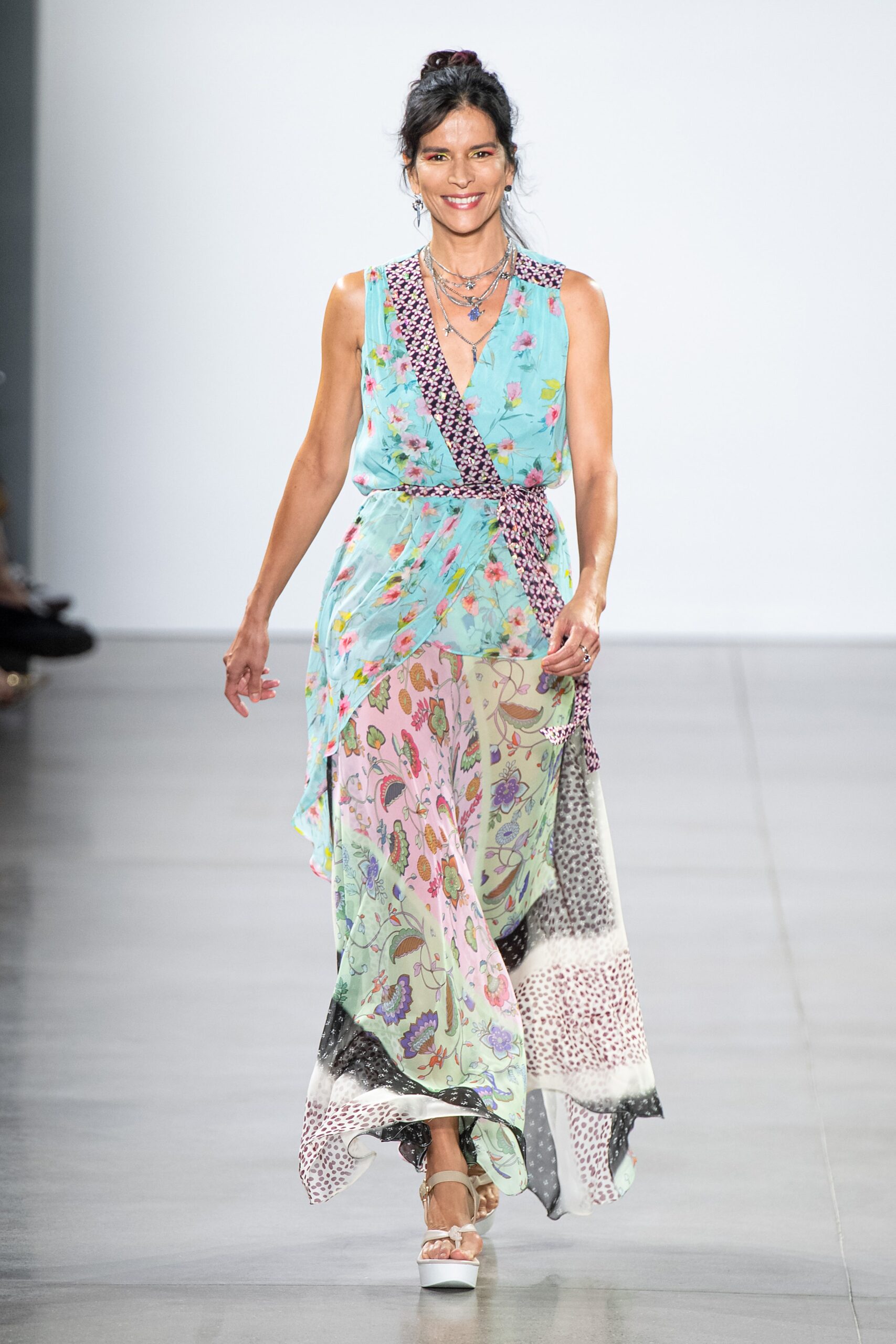 Nicole Miller S/S 20 Look 17