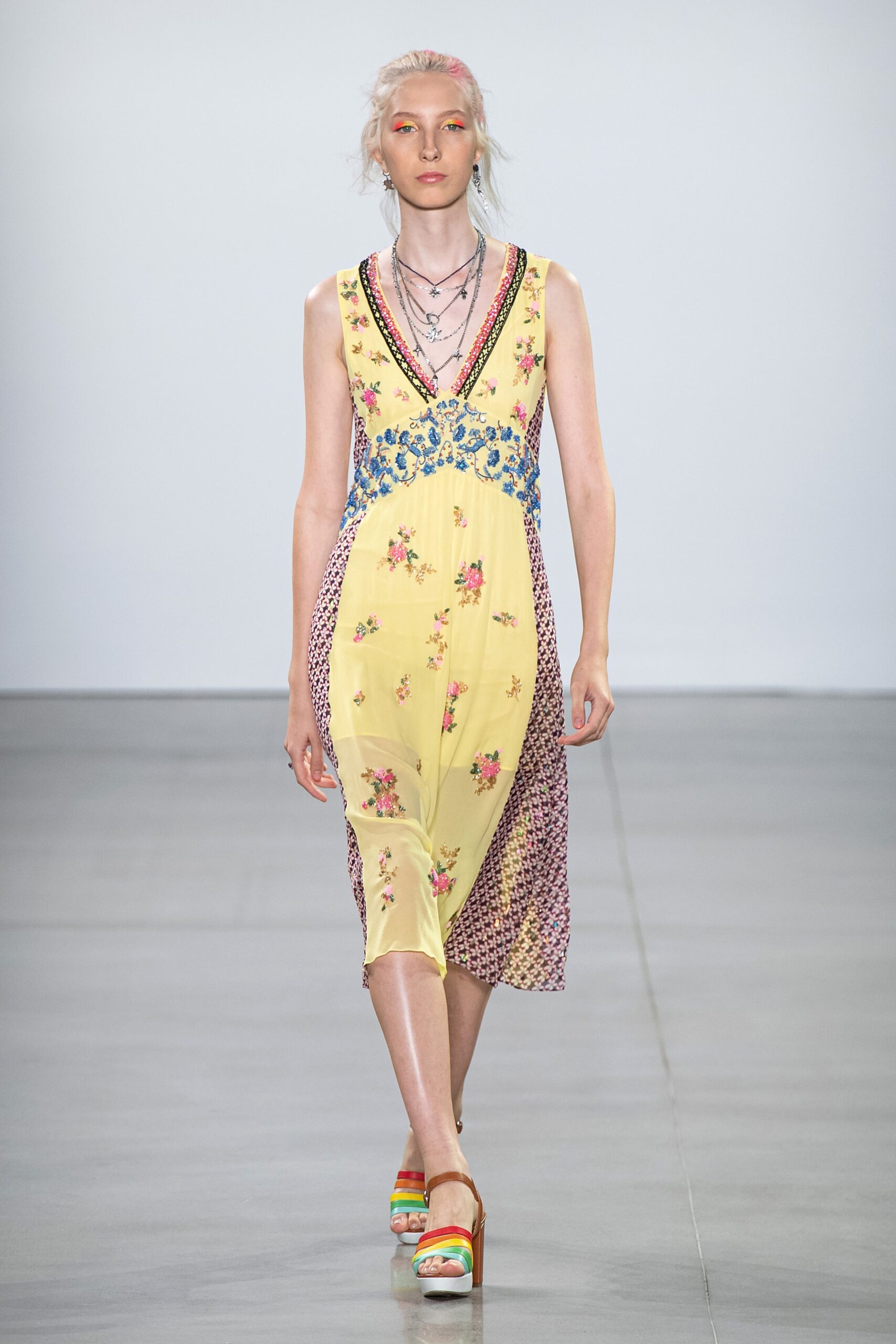 Nicole Miller S/S 20 Look 20