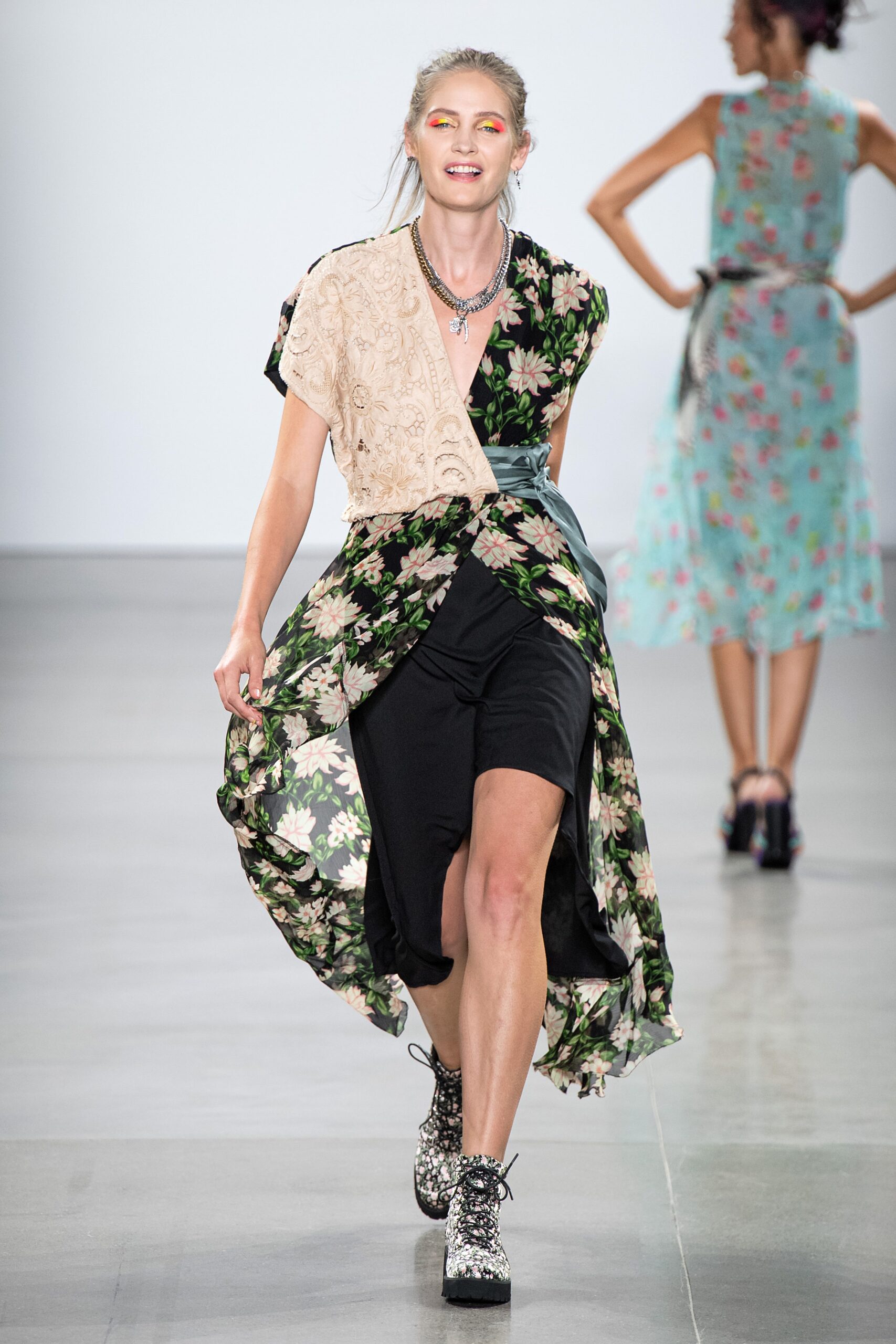 Nicole Miller S/S 20 Look 21