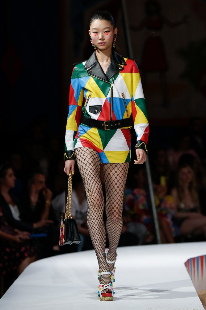 Moschino S/S 19 Menswear Look 29