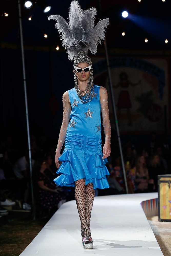 Moschino S/S 19 Menswear Look 39