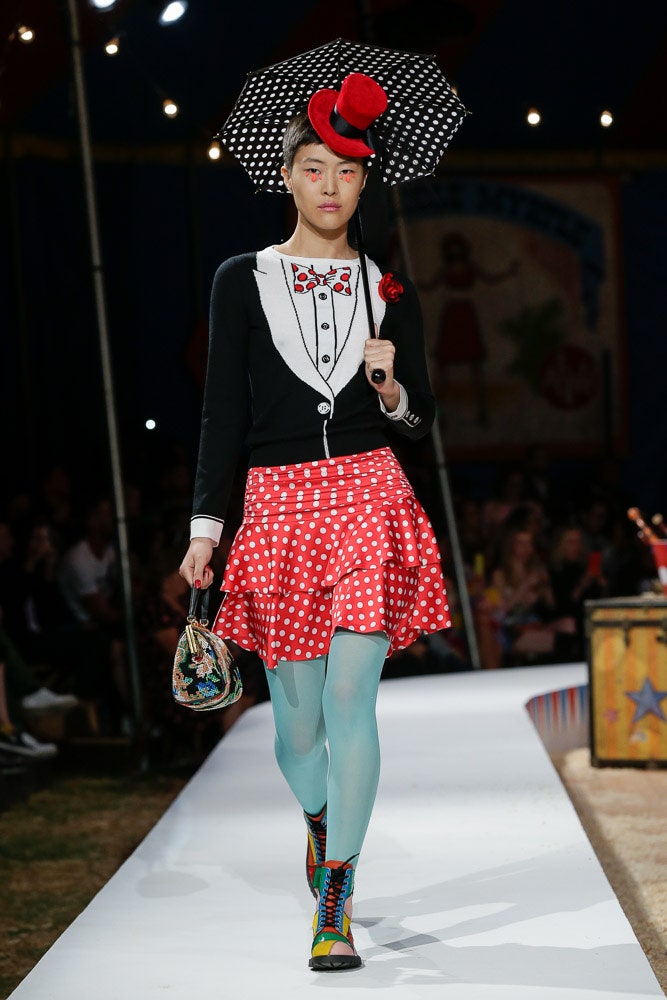 Moschino S/S 19 Menswear Look 46