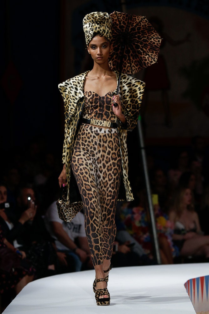 Moschino S/S 19 Menswear Look 72