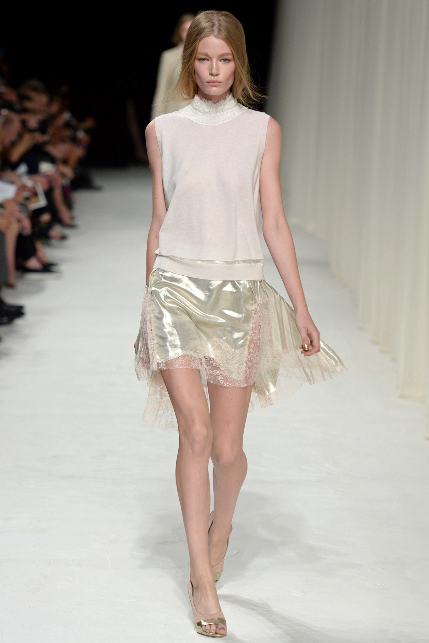 Nina Ricci S/S 14 Look 19