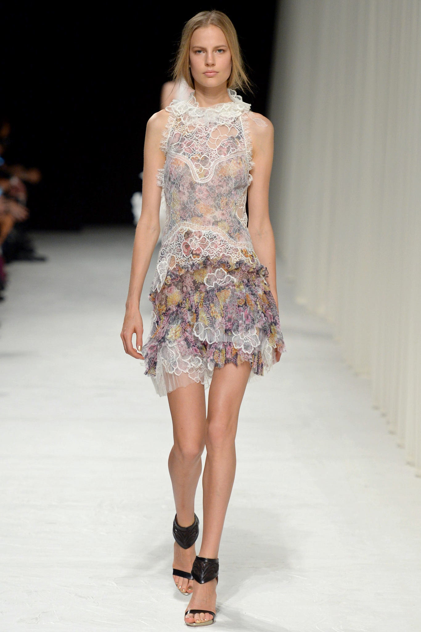 Nina Ricci S/S 14 Look 44