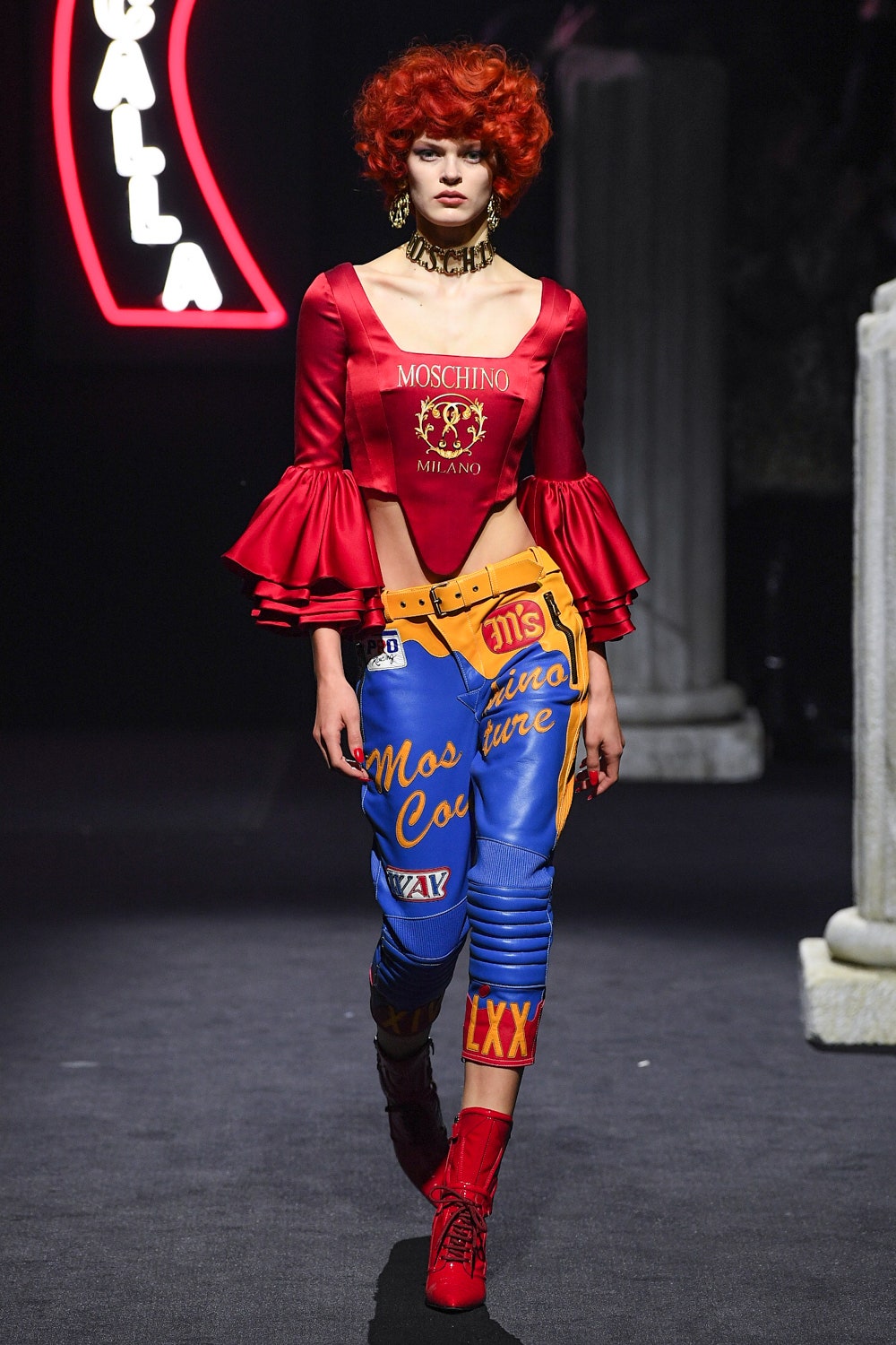 Moschino F/W 19 Menswear Look 2