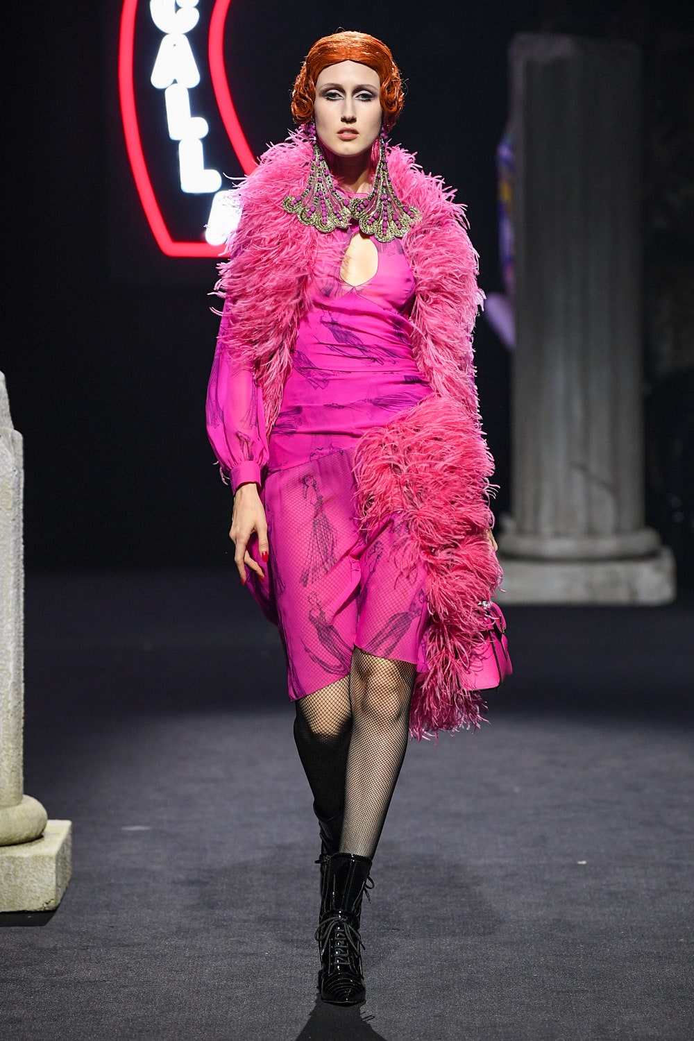 Moschino F/W 19 Menswear Look 20
