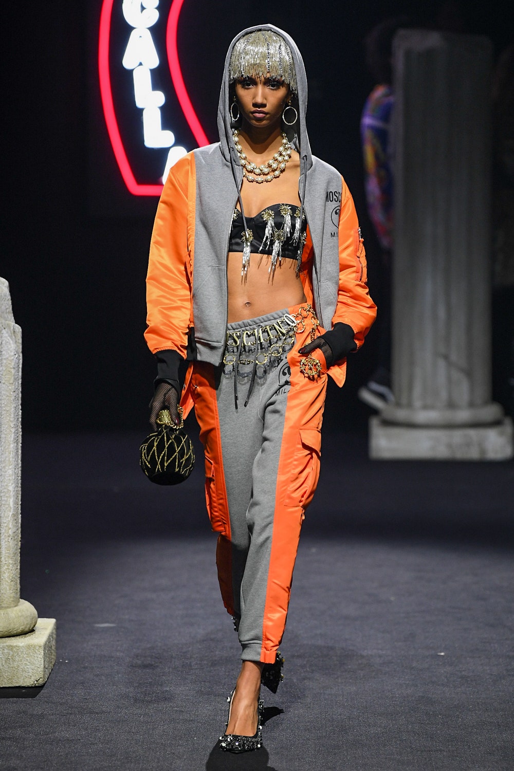 Moschino F/W 19 Menswear Look 38