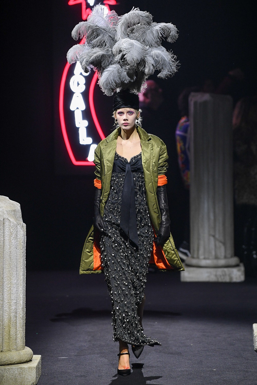 Moschino F/W 19 Menswear Look 45