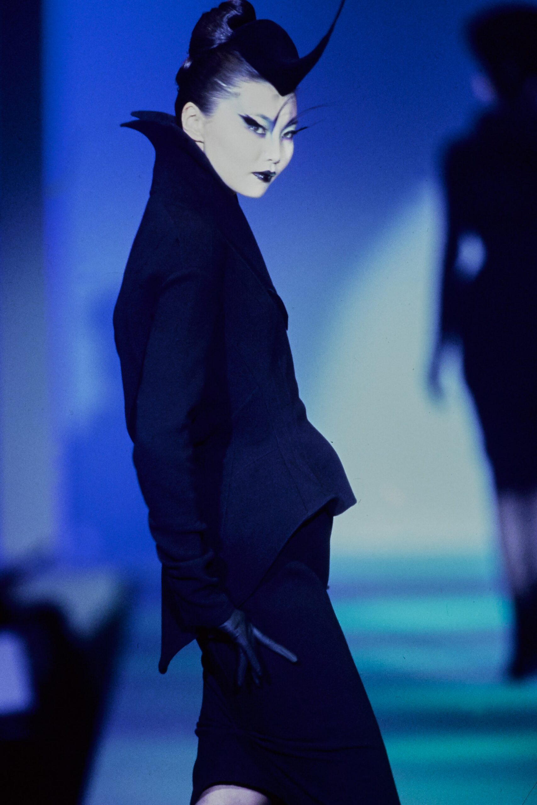 Mugler S/S 97 Couture Look 2