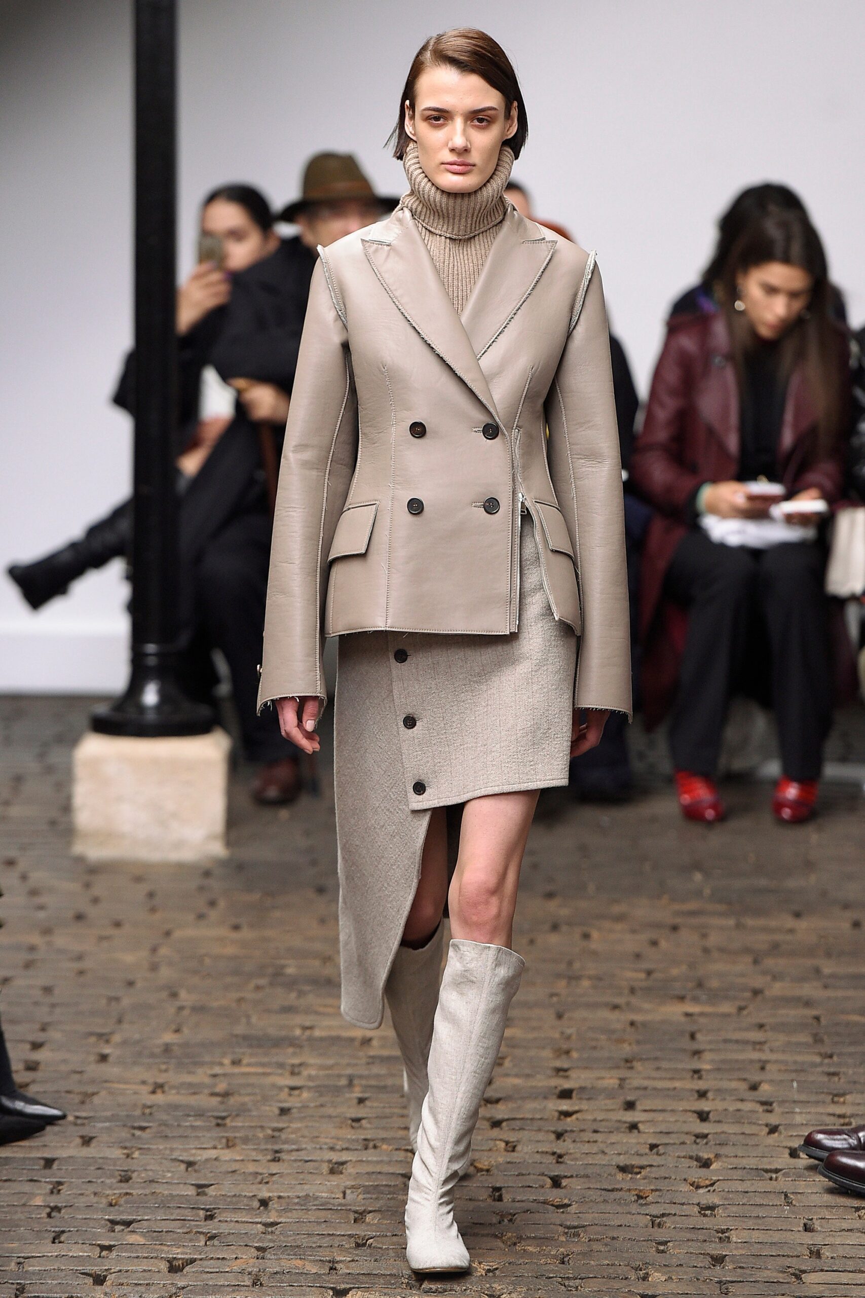 Nehera F/W 17 Look 3