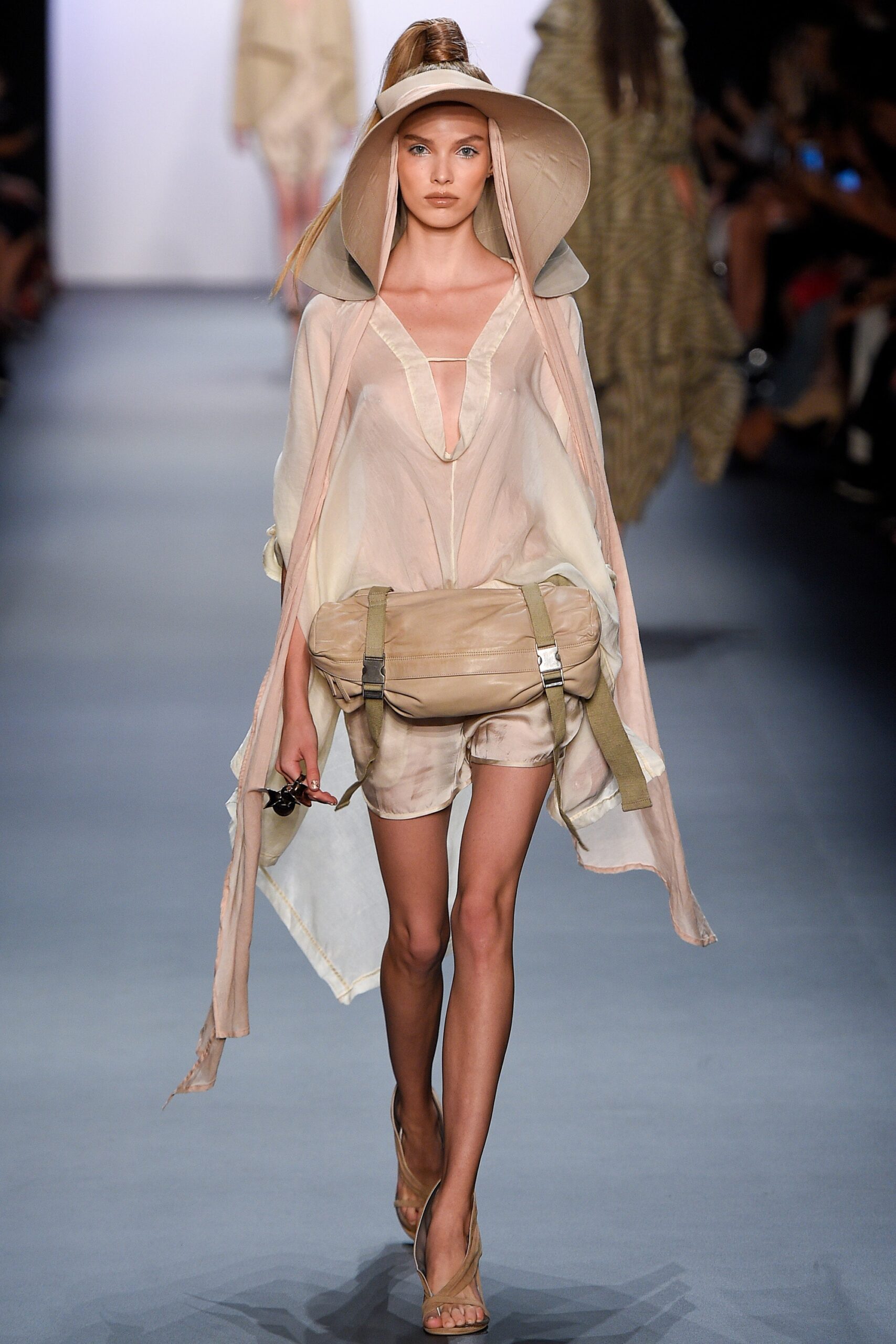 Nicholas K S/S 17 Look 9