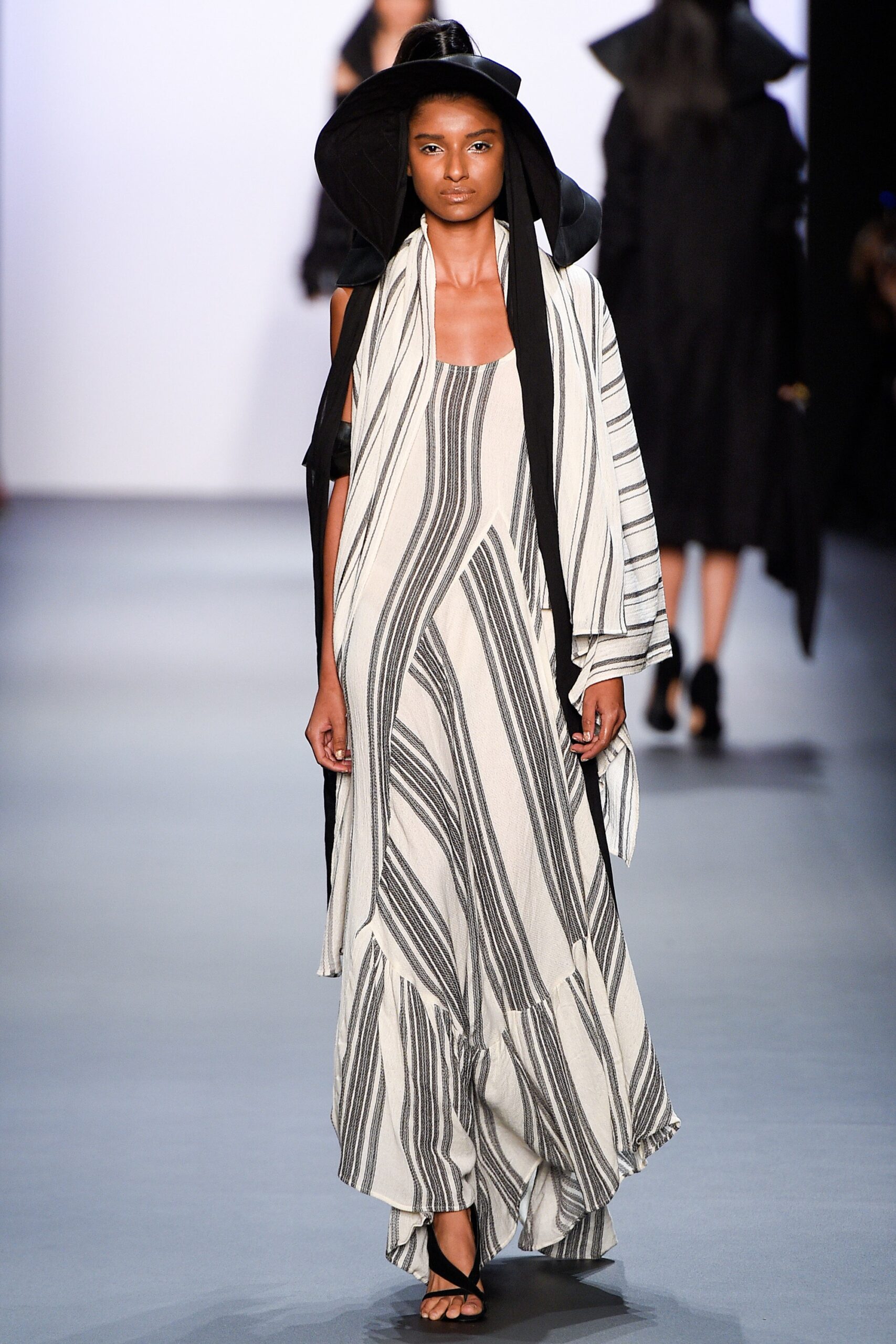 Nicholas K S/S 17 Look 14