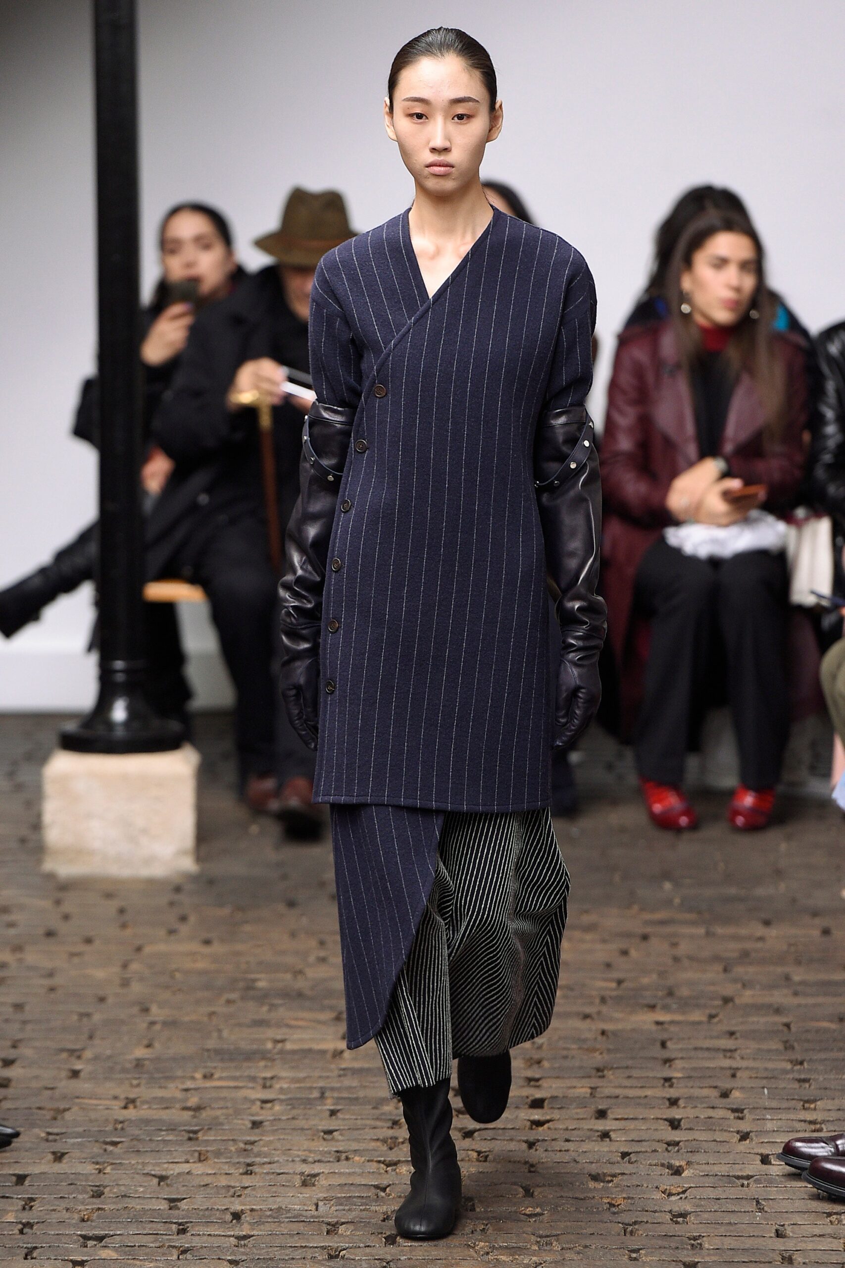 Nehera F/W 17 Look 17
