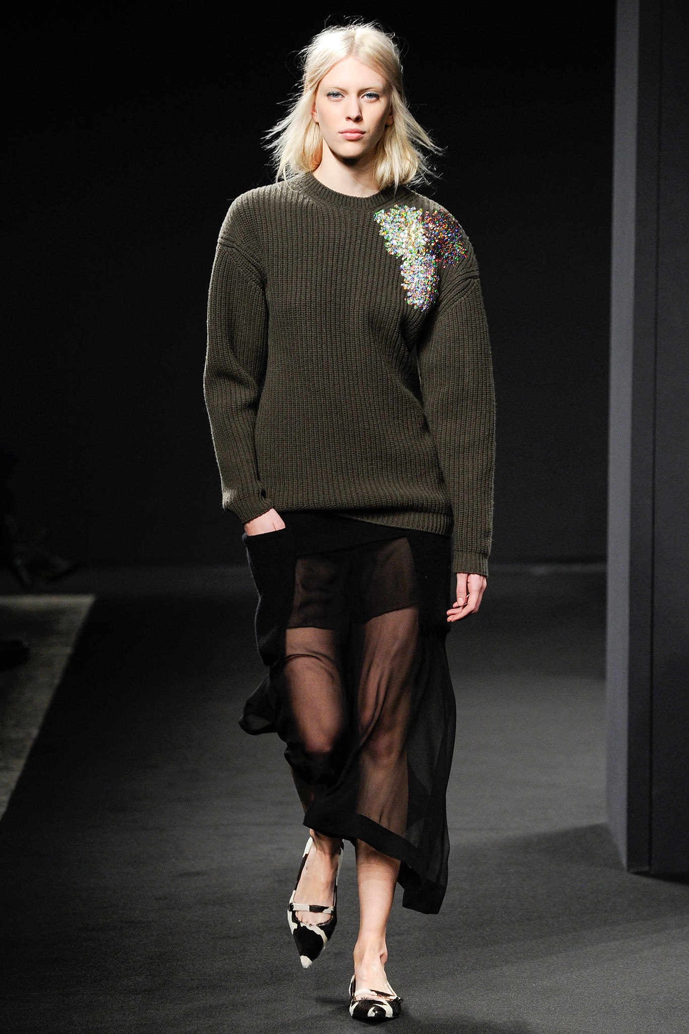 No. 21 F/W 14 Look 10