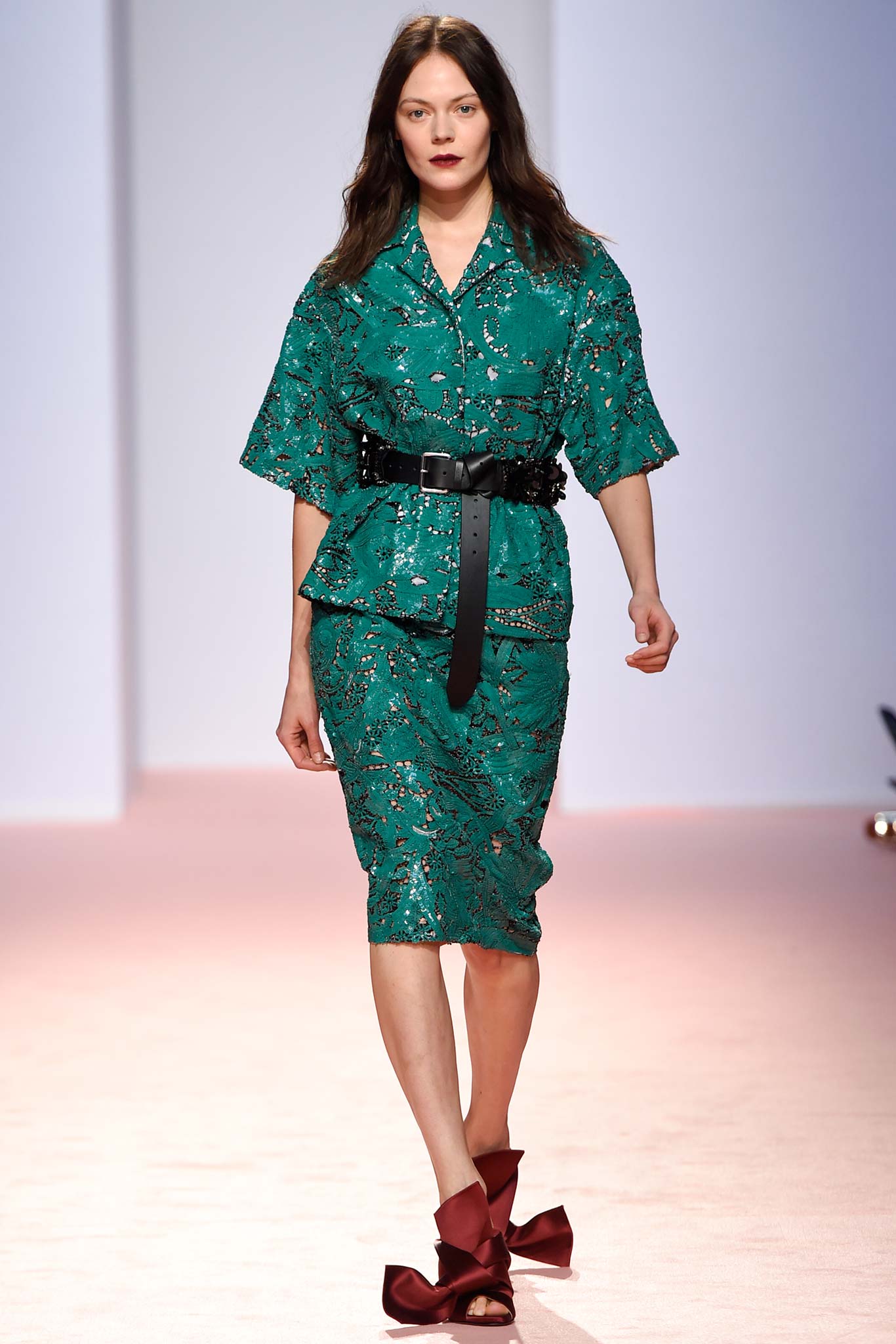 No. 21 S/S 15 Look 7