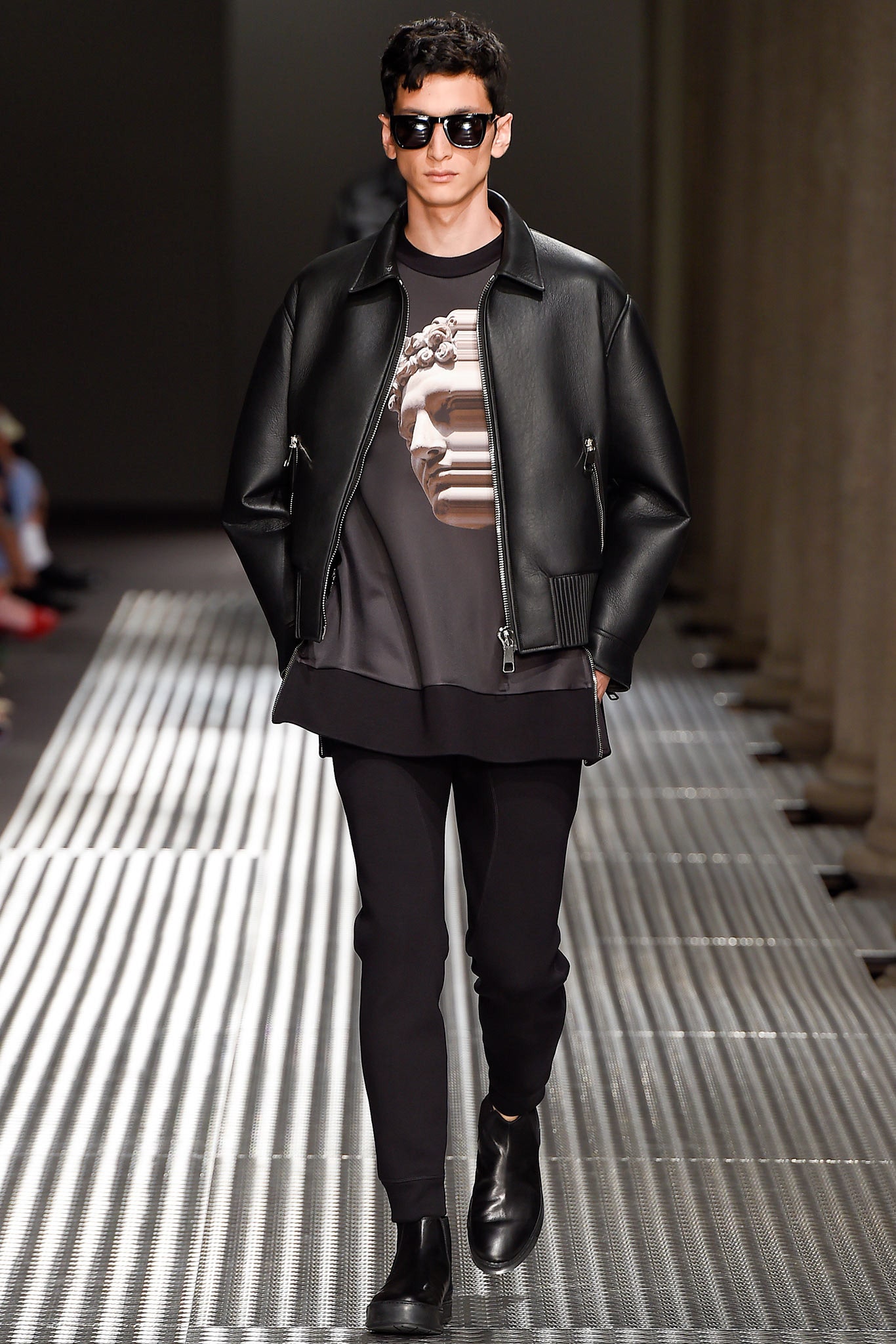 Neil Barrett S/S 15 Menswear Look 34