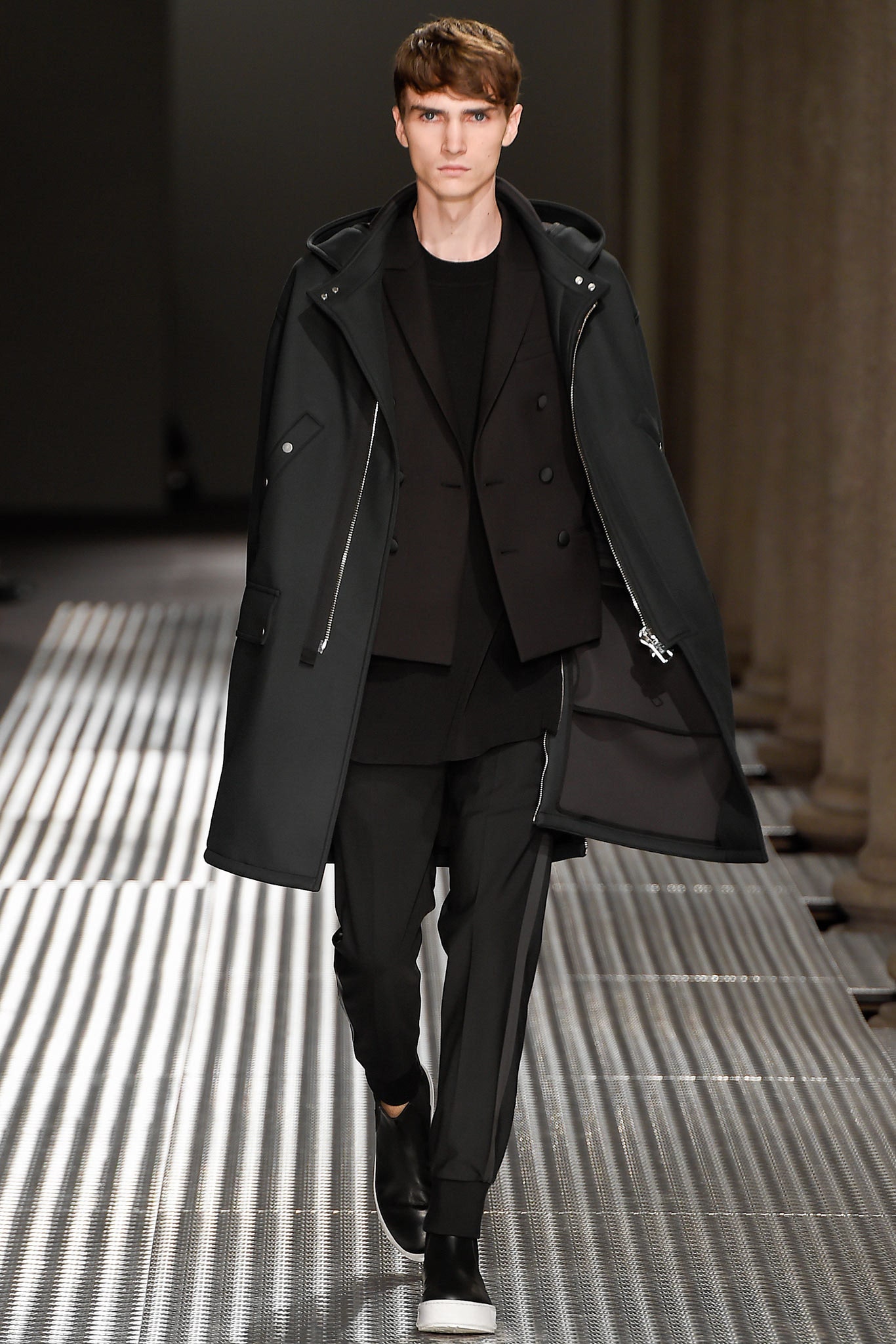 Neil Barrett S/S 15 Menswear Look 40
