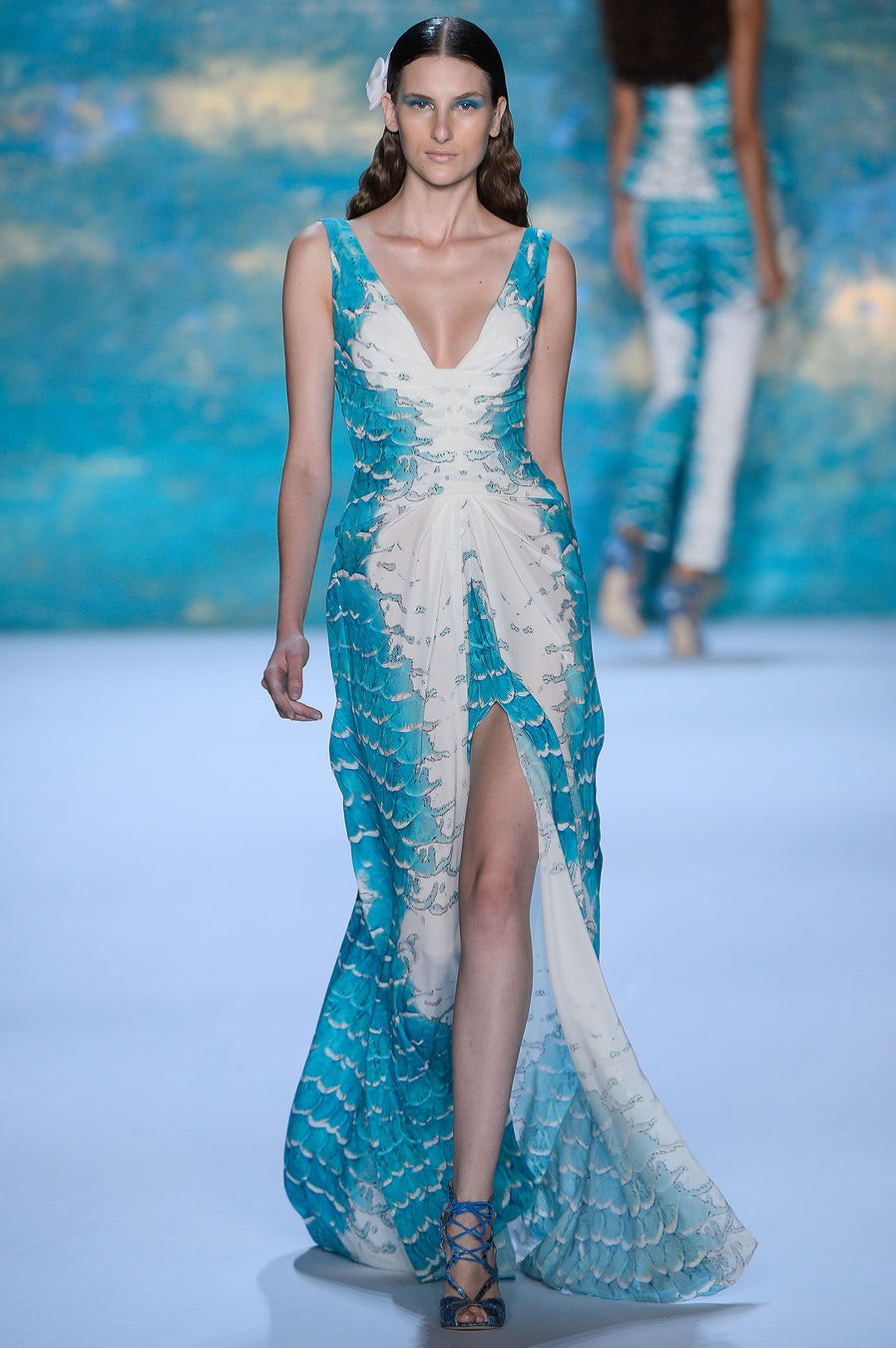 Monique Lhuillier S/S 13 Look 15