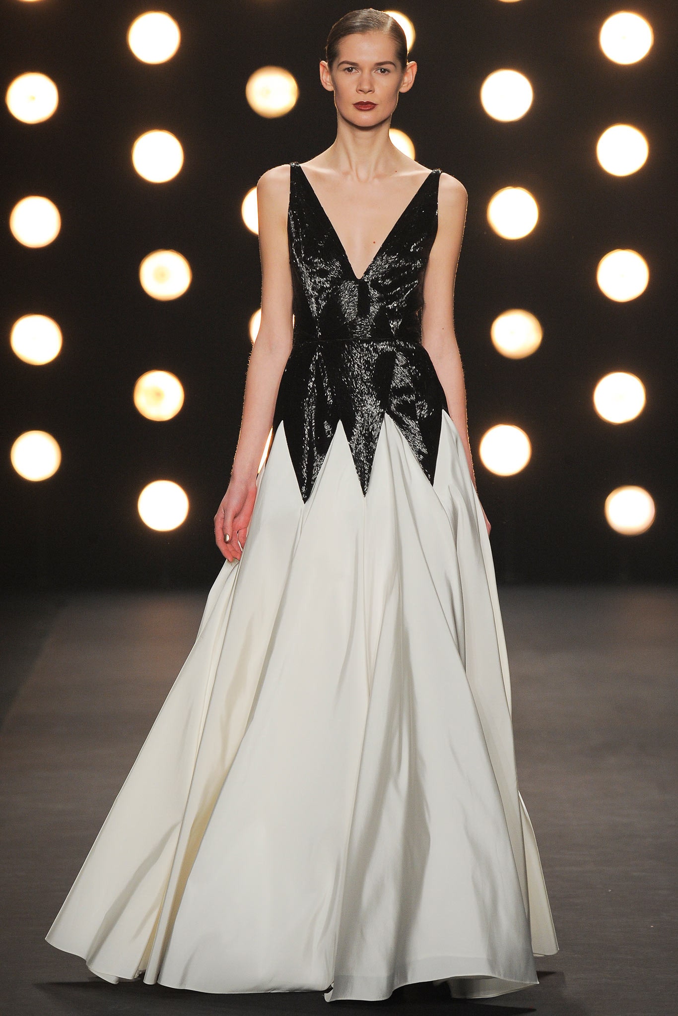 Naeem Khan F/W 14 Look 23