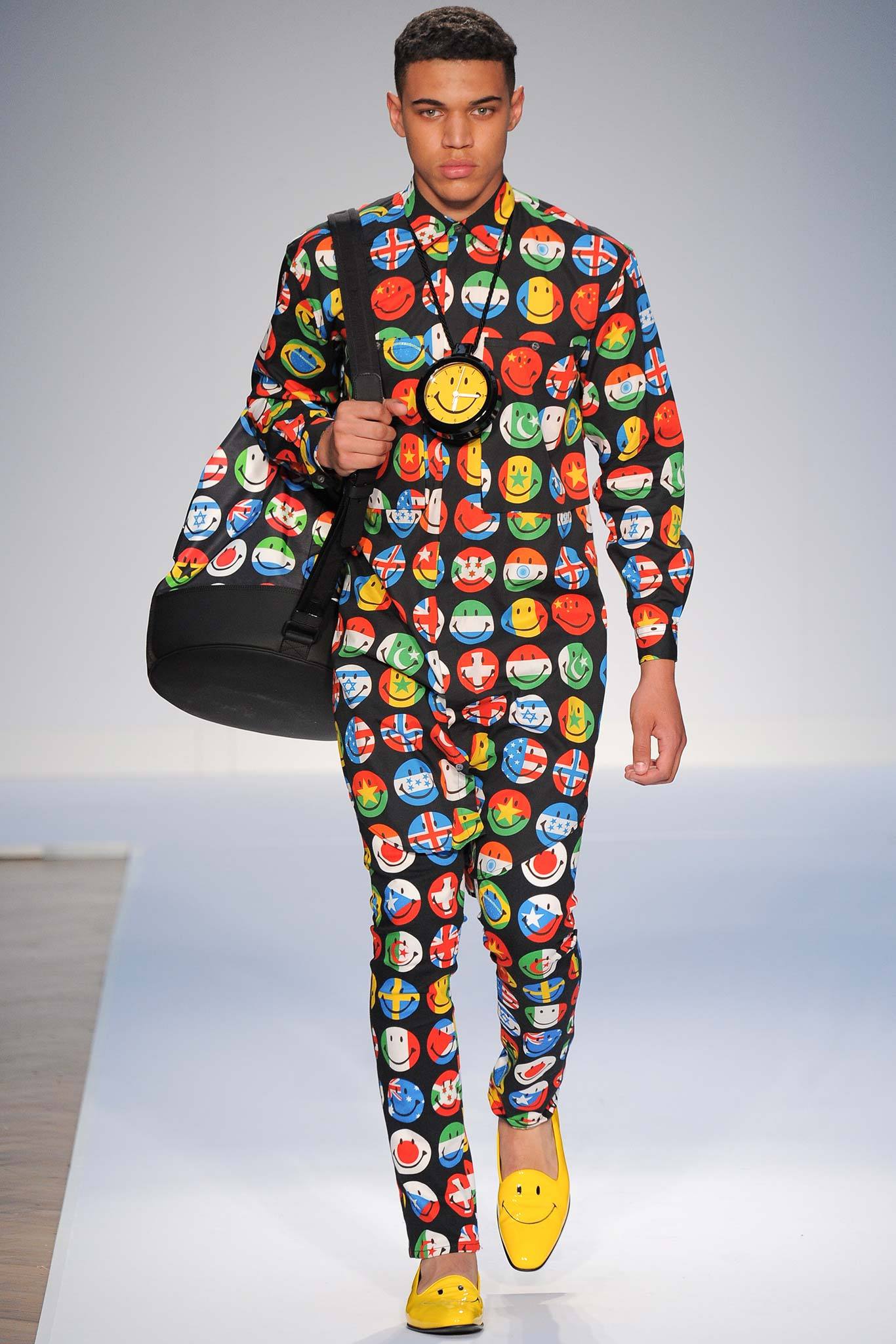 Moschino S/S 15 Menswear Look 8