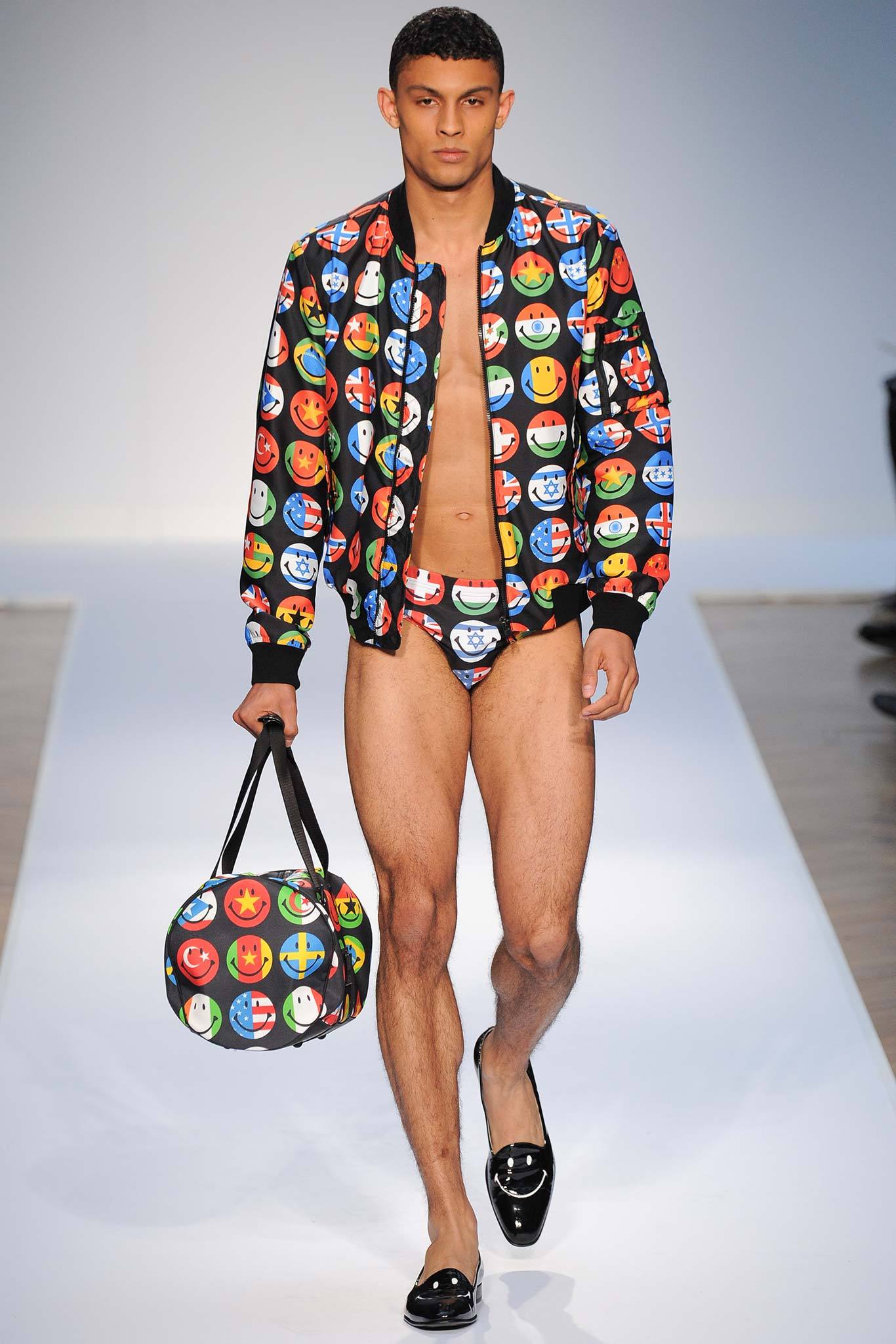 Moschino S/S 15 Menswear Look 10