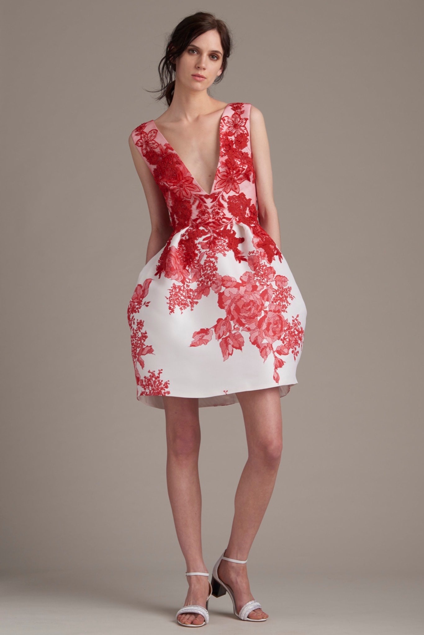 Monique Lhuillier Resort 16 Look 10