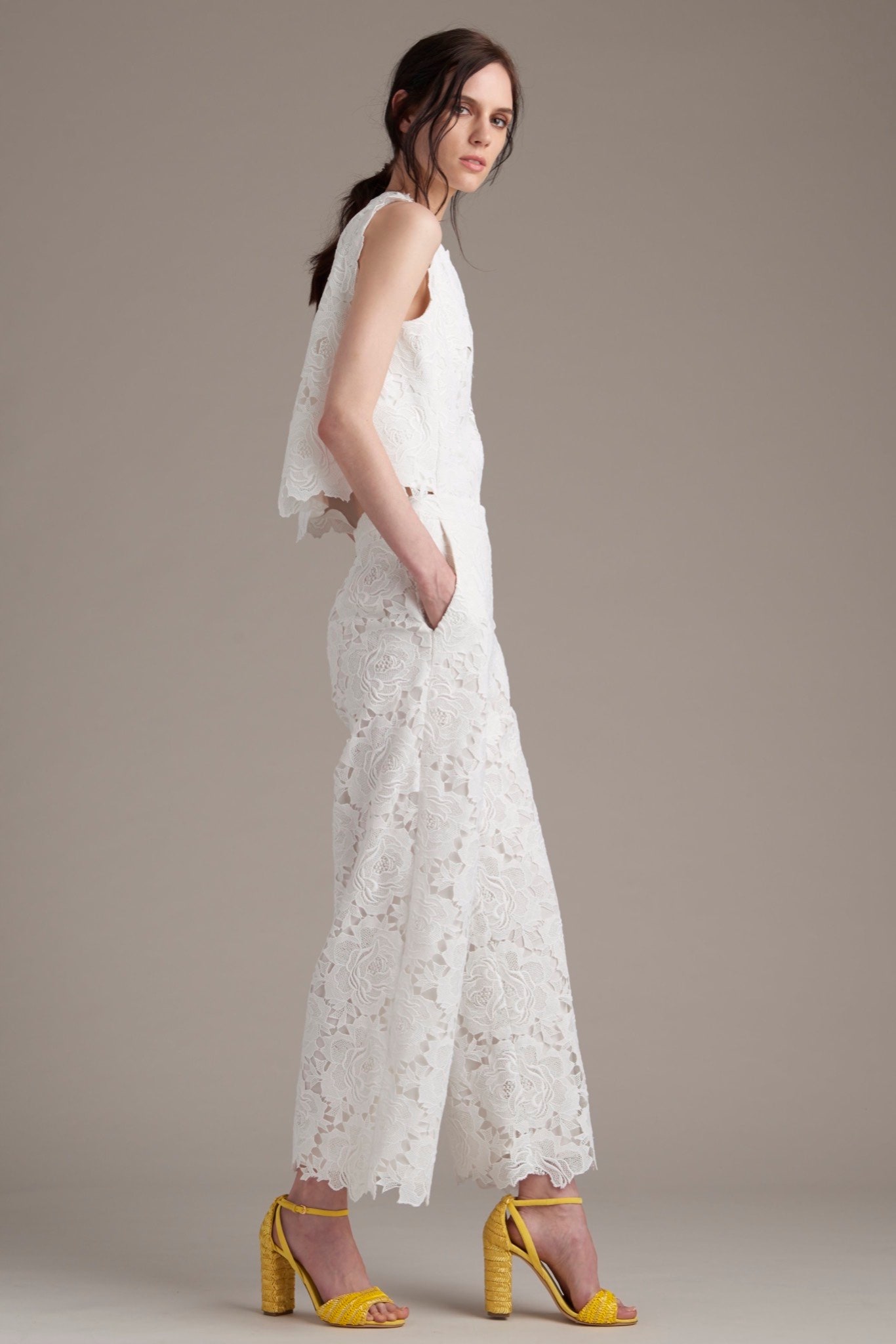 Monique Lhuillier Resort 16 Look 18