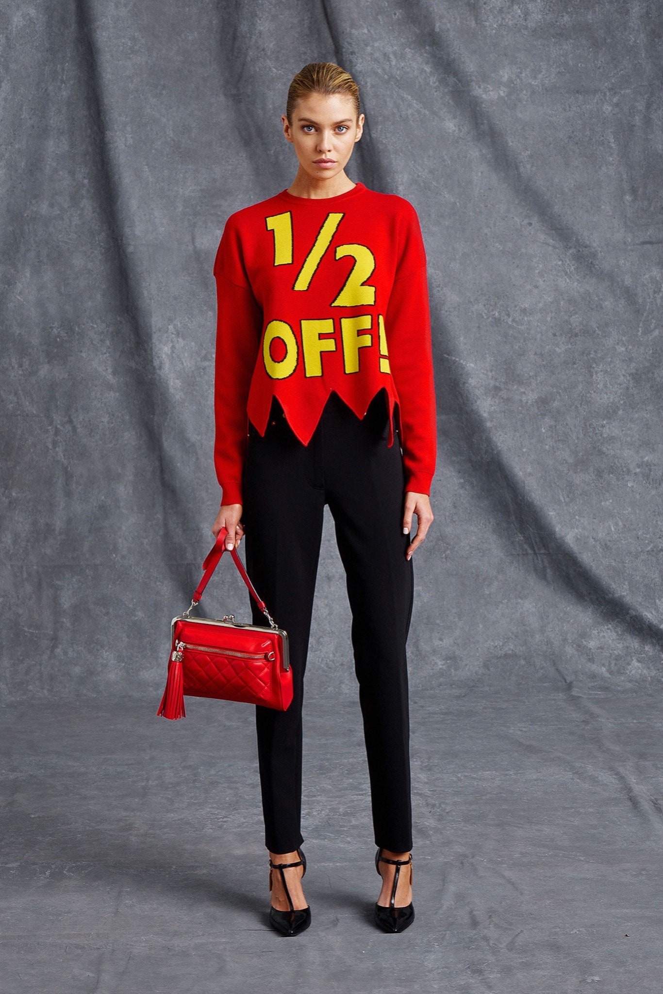 Moschino Resort 16 Look 3
