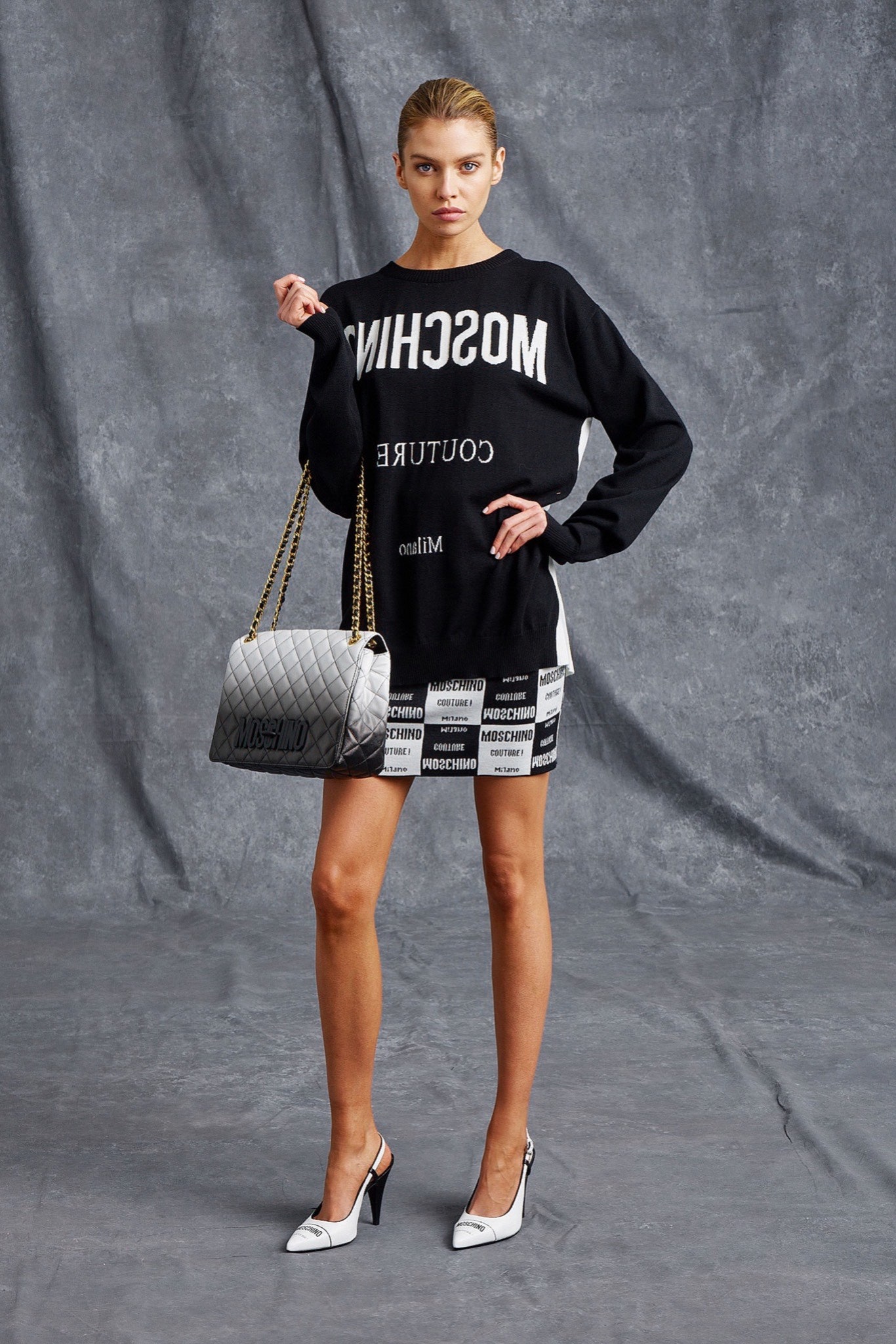 Moschino Resort 16 Look 11